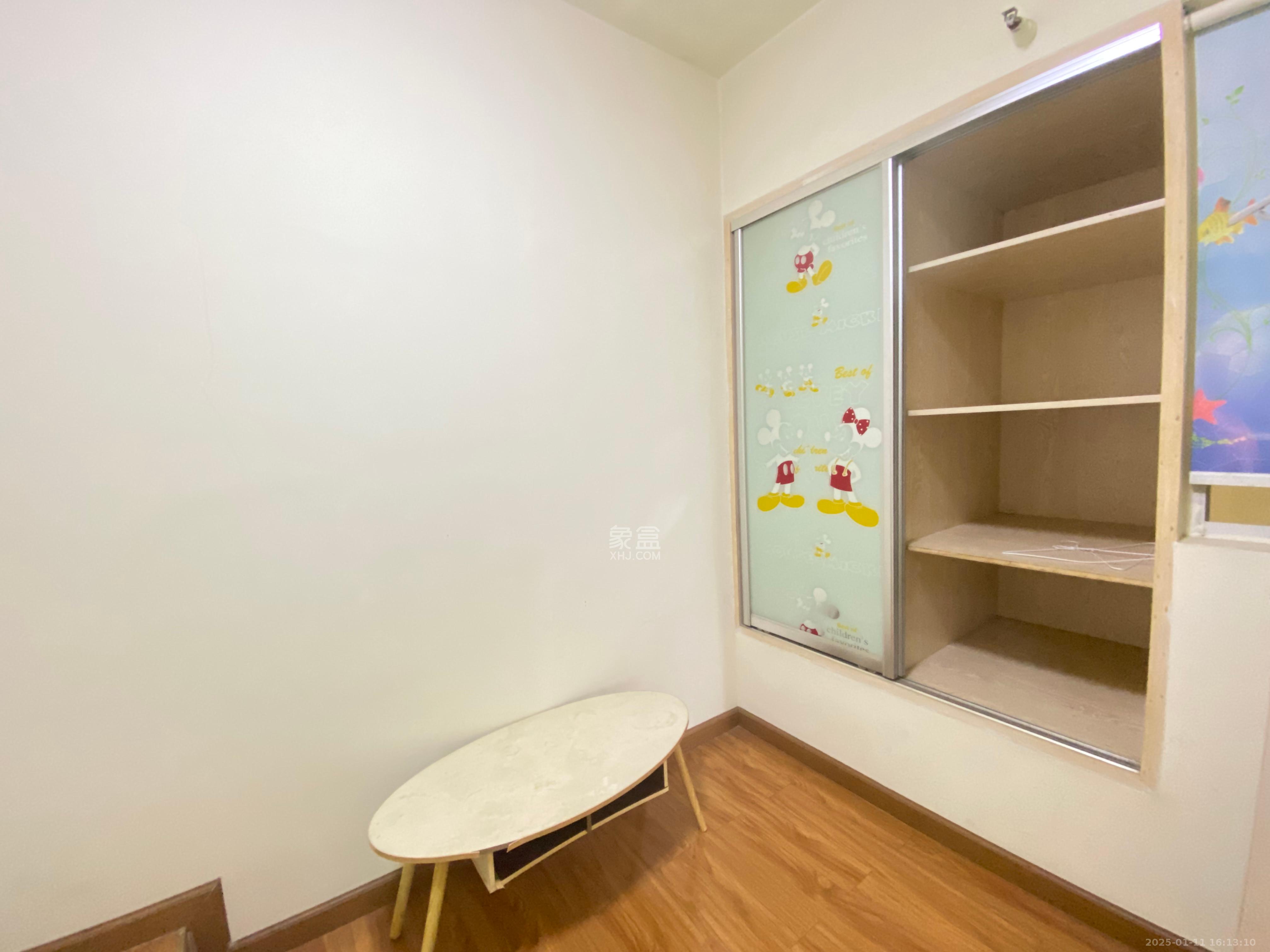 勤诚达新界  2室2厅2卫   1600.00元/月室内图