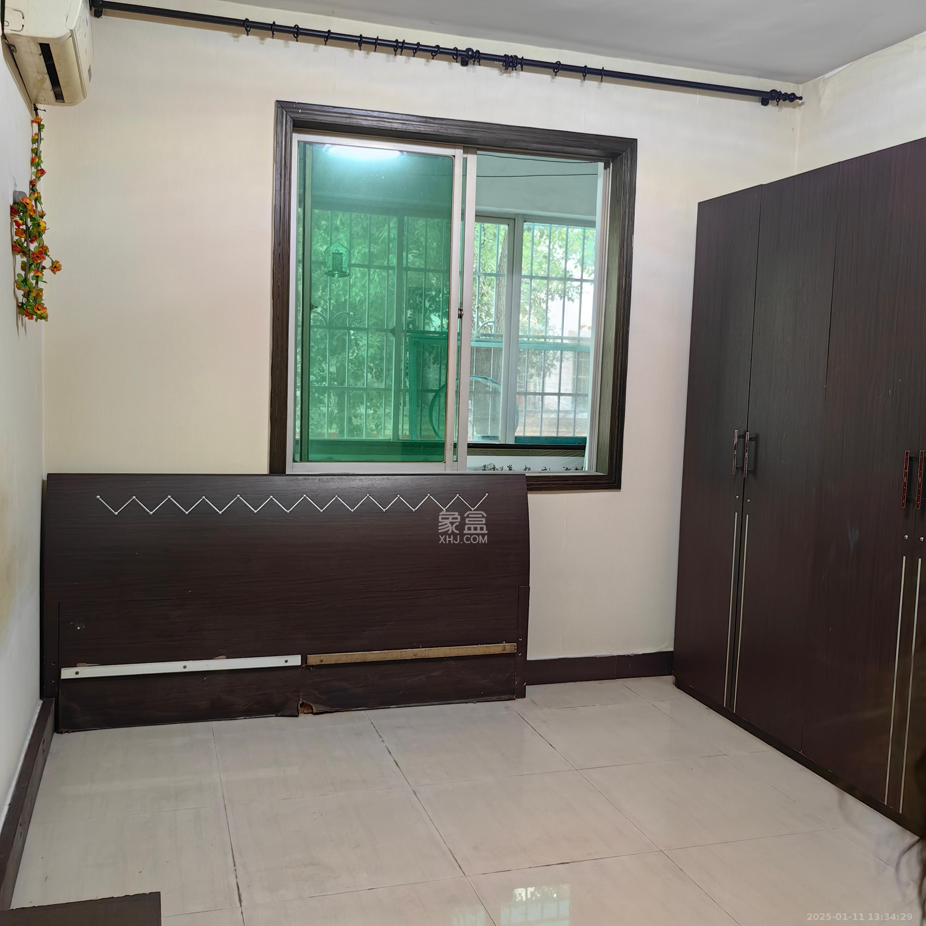 中南汽车世界 3室2厅1卫 1300.0元/月 中南汽车世界 3室2厅1卫 1300.0元/月室内图