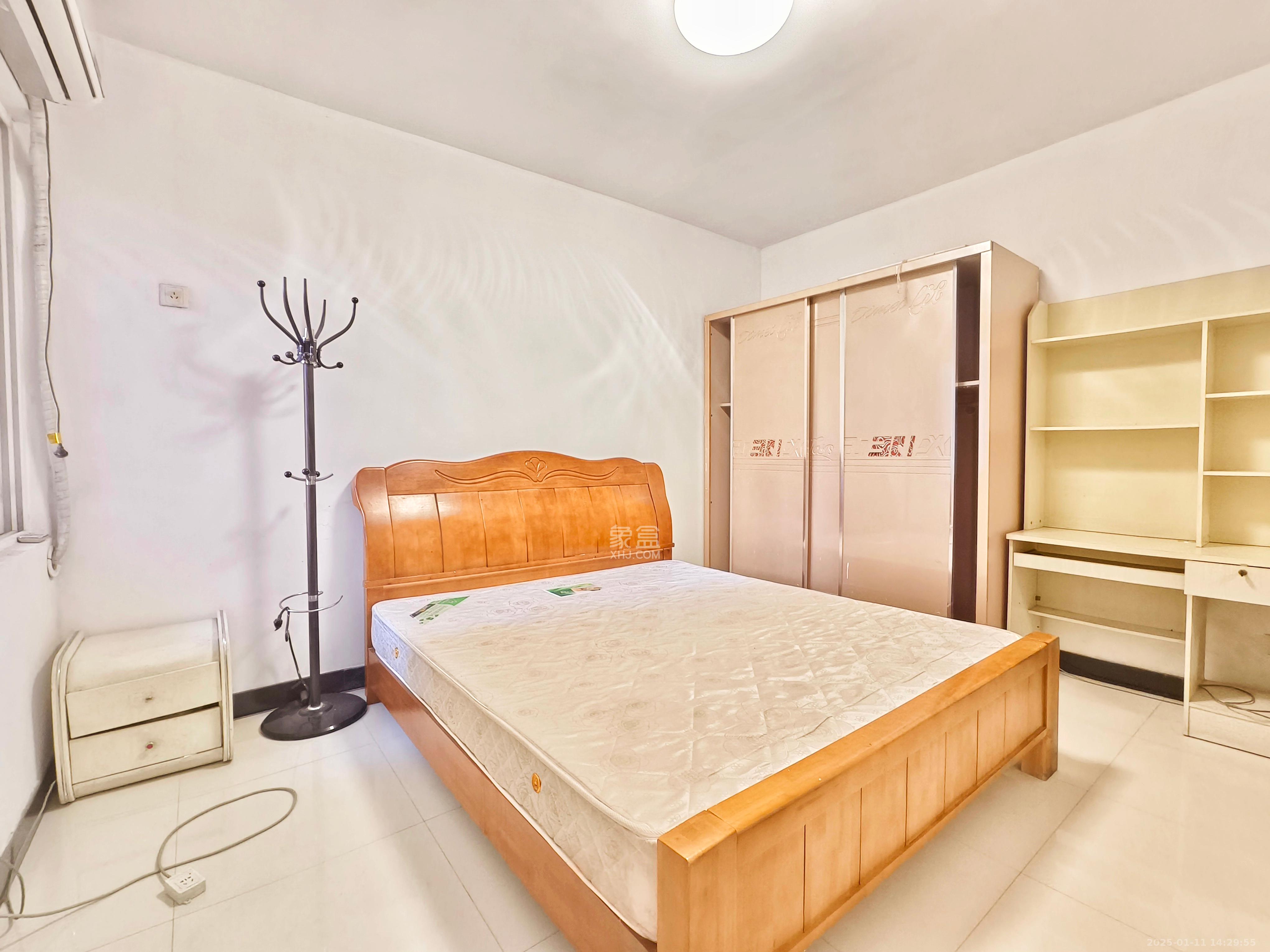 佳美星城 2室2厅1卫 1450.0元/月 佳美星城 2室2厅1卫 1450.0元/月室内图