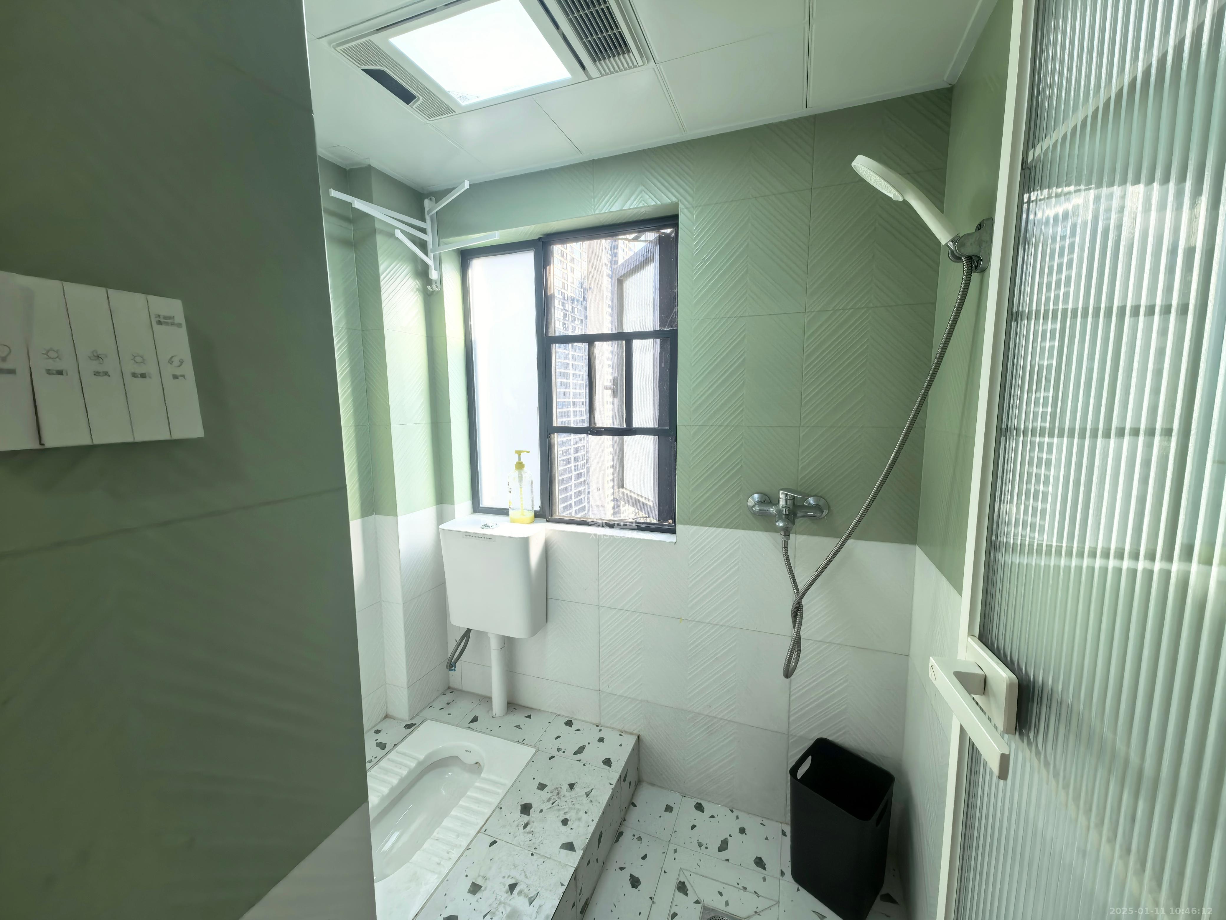 中国铁建湘语梅溪 2室1厅1卫 2300.0元/月 中国铁建湘语梅溪 2室1厅1卫 2300.0元/月室内图