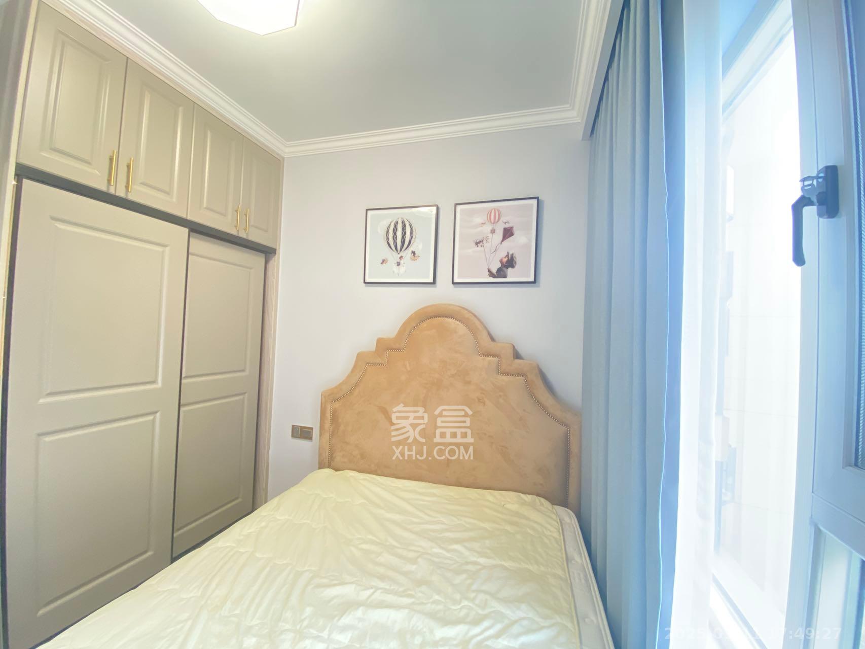 卓越蔚蓝城邦 3室2厅2卫 2600.0元/月 卓越蔚蓝城邦 3室2厅2卫 2600.0元/月室内图