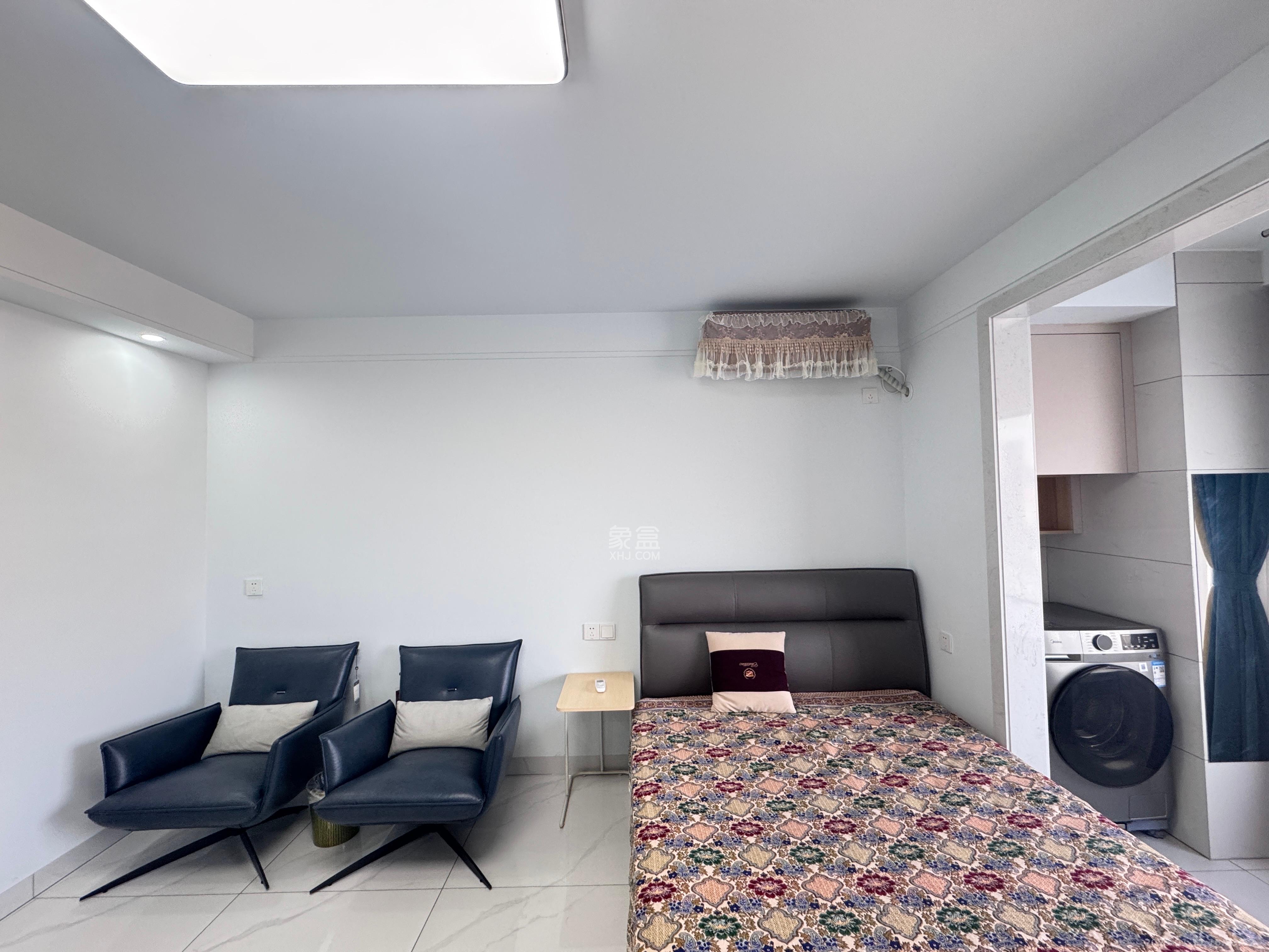 中海珑悦府 1室0厅0卫 1500.0元/月 中海珑悦府 1室0厅0卫 1500.0元/月室内图