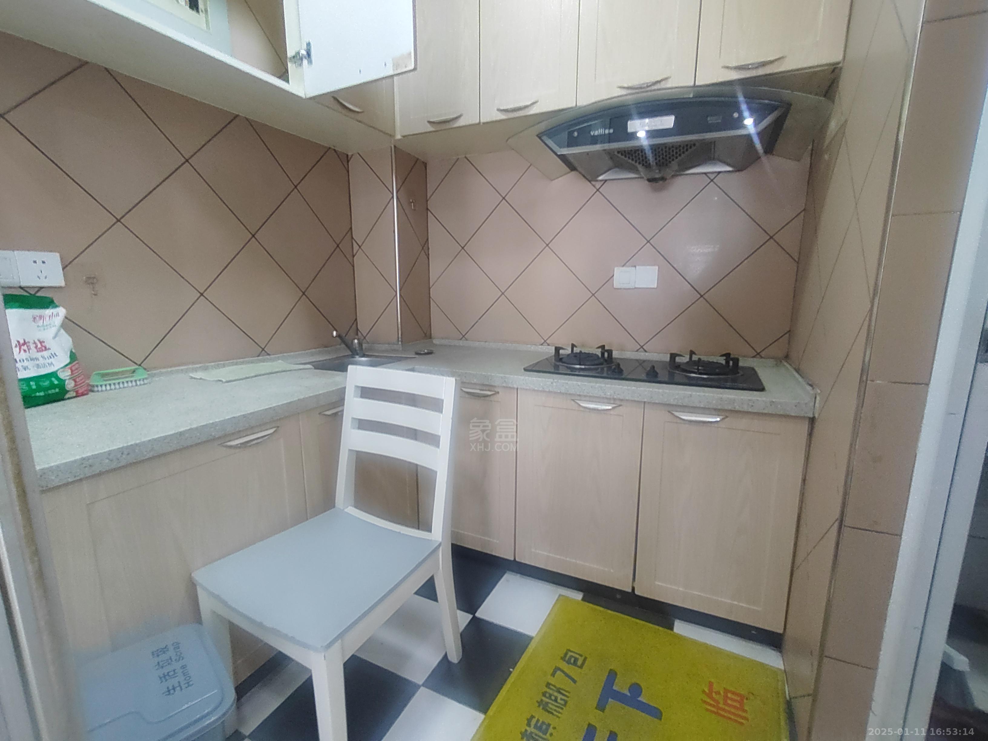 时尚新天地(平和堂) 2室1厅1卫 1600.0元/月 时尚新天地(平和堂) 2室1厅1卫 1600.0元/月室内图