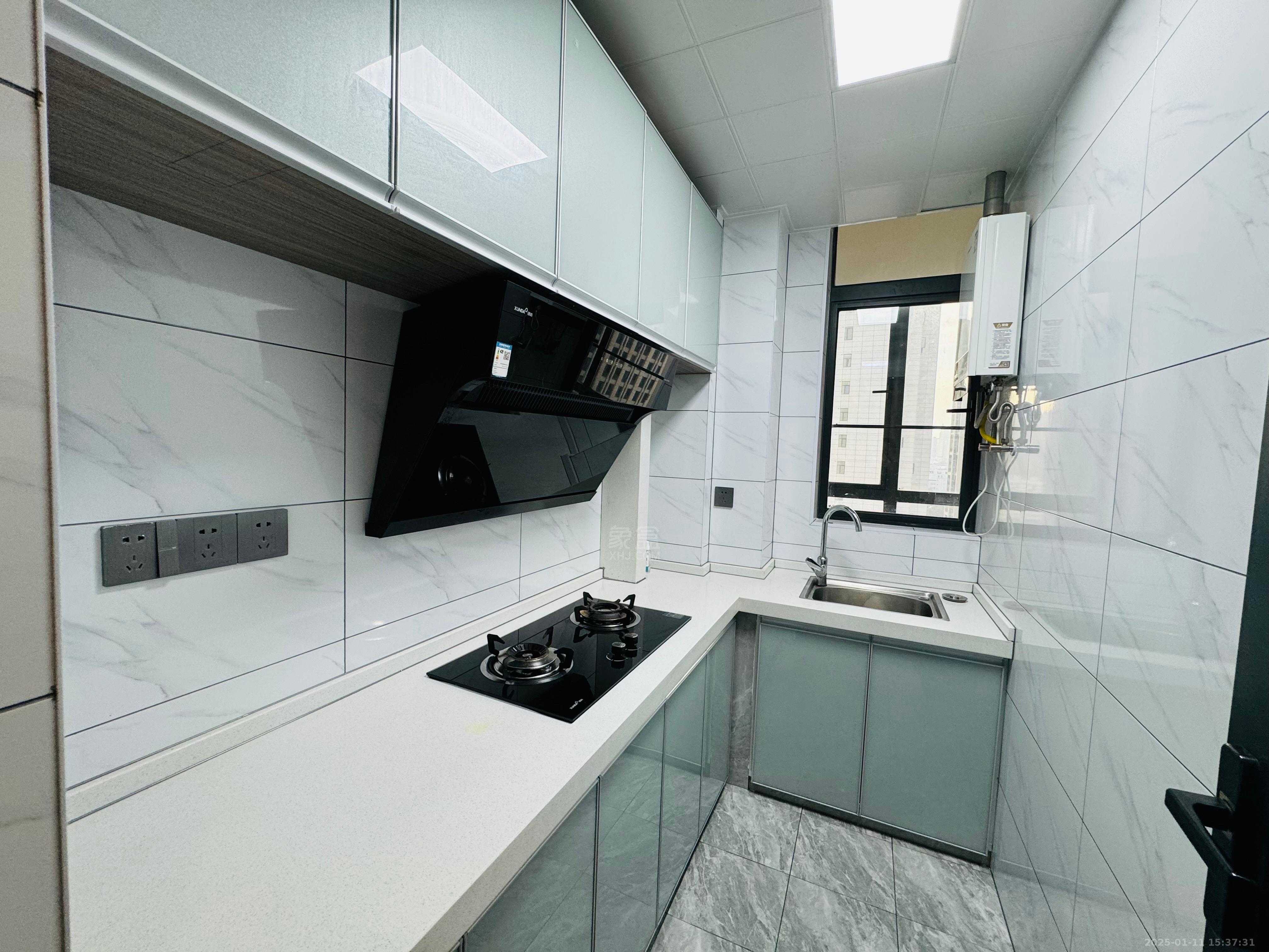 中泰财富湘江 1室1厅1卫 1600.0元/月 中泰财富湘江 1室1厅1卫 1600.0元/月室内图