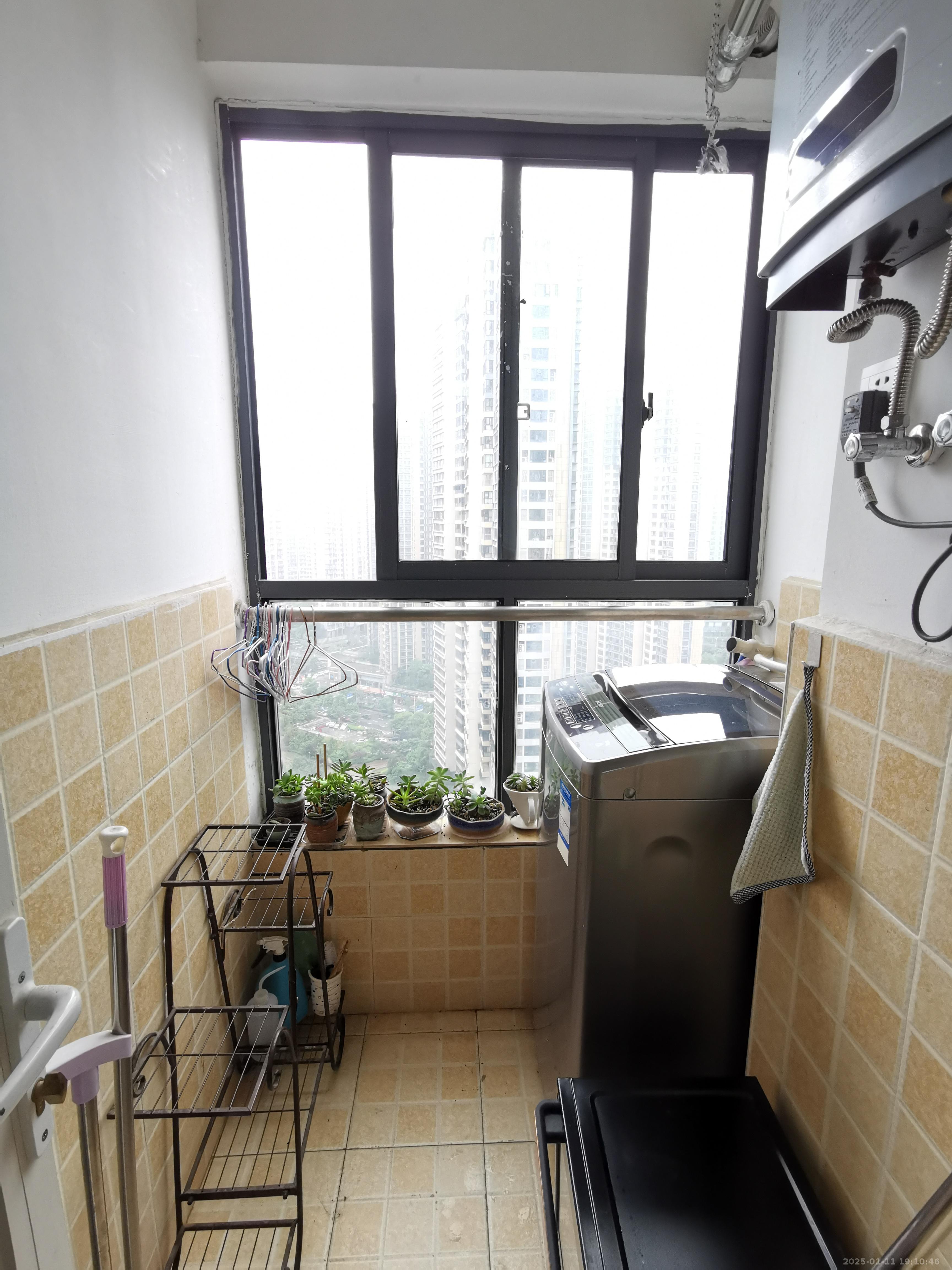 北辰三角洲E3区  1室1厅1卫   2500.00元/月室内图