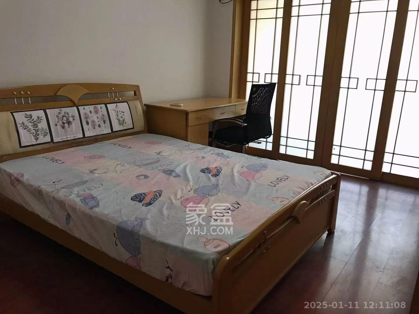广宇园丁新村  4室2厅2卫   2500.00元/月室内图