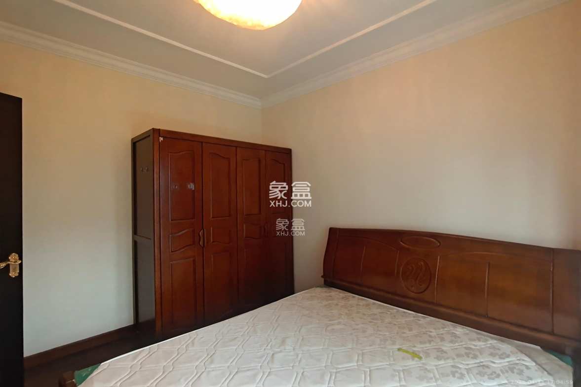 恒大雅苑  1室2厅1卫    2400.0元/月 恒大雅苑  1室2厅1卫    2400.0元/月室内图