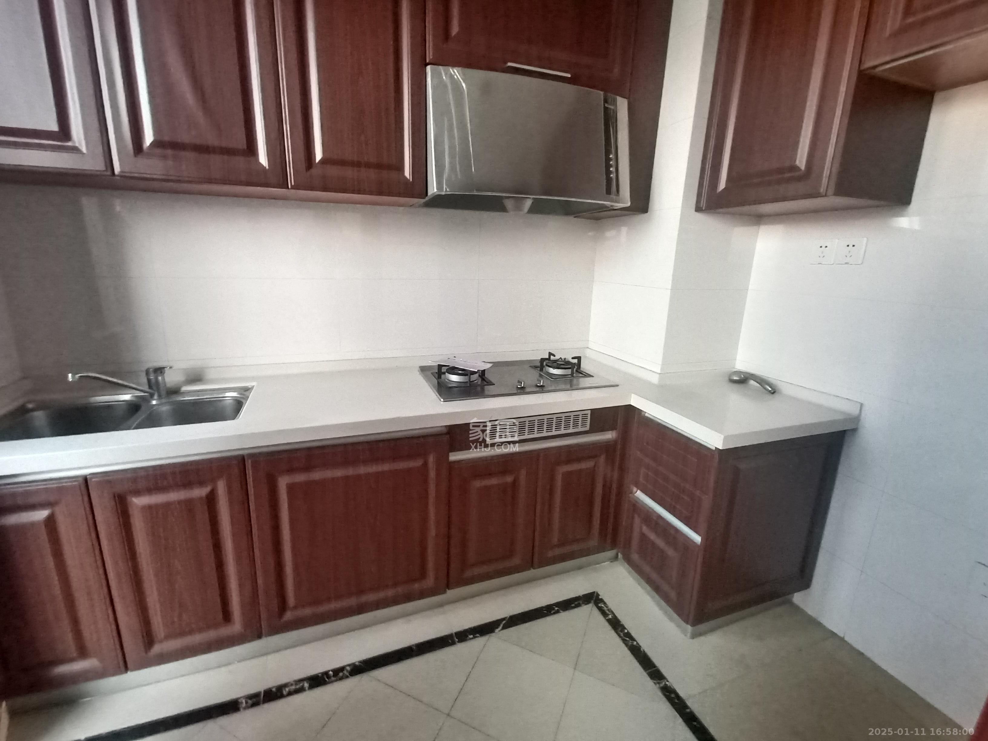 中海国际一期  3室2厅2卫    1800.0元/月 中海国际一期  3室2厅2卫    1800.0元/月室内图