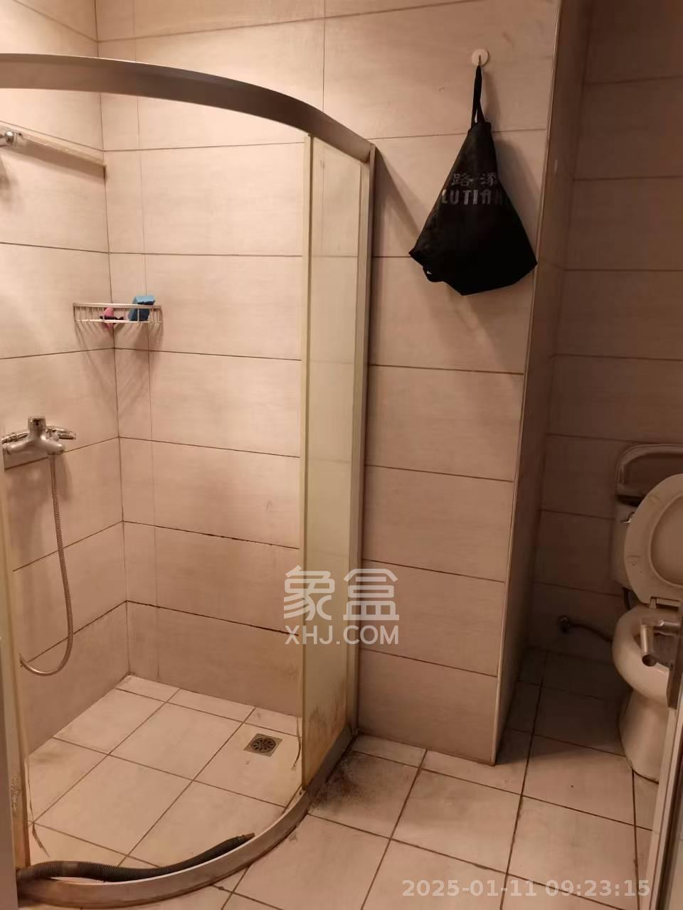 昊天大厦 2室1厅1卫 1900.0元/月 昊天大厦 2室1厅1卫 1900.0元/月室内图