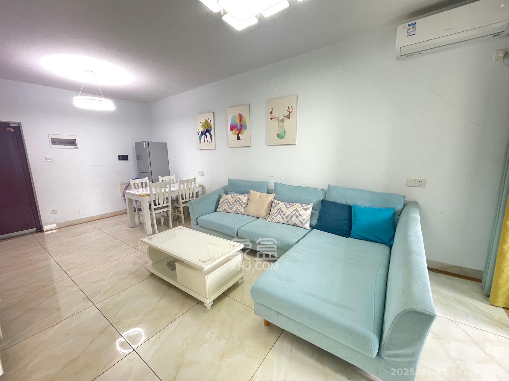 天鸿天府(天鸿中央大院) 1室2厅1卫 2200.0元/月 天鸿天府(天鸿中央大院) 1室2厅1卫 2200.0元/月室内图