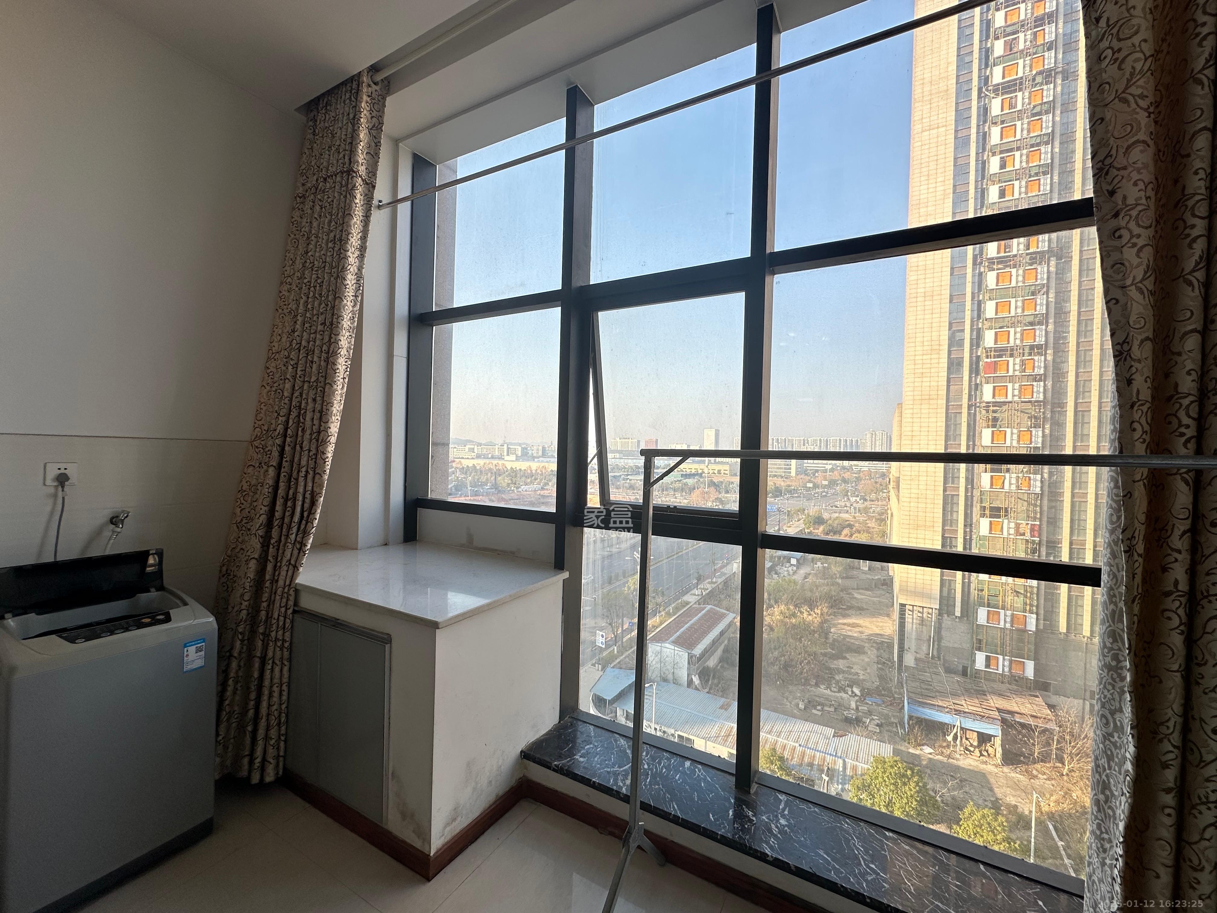 华侨假日中心（晟华苑）  1室1厅1卫    1550.0元/月户型图