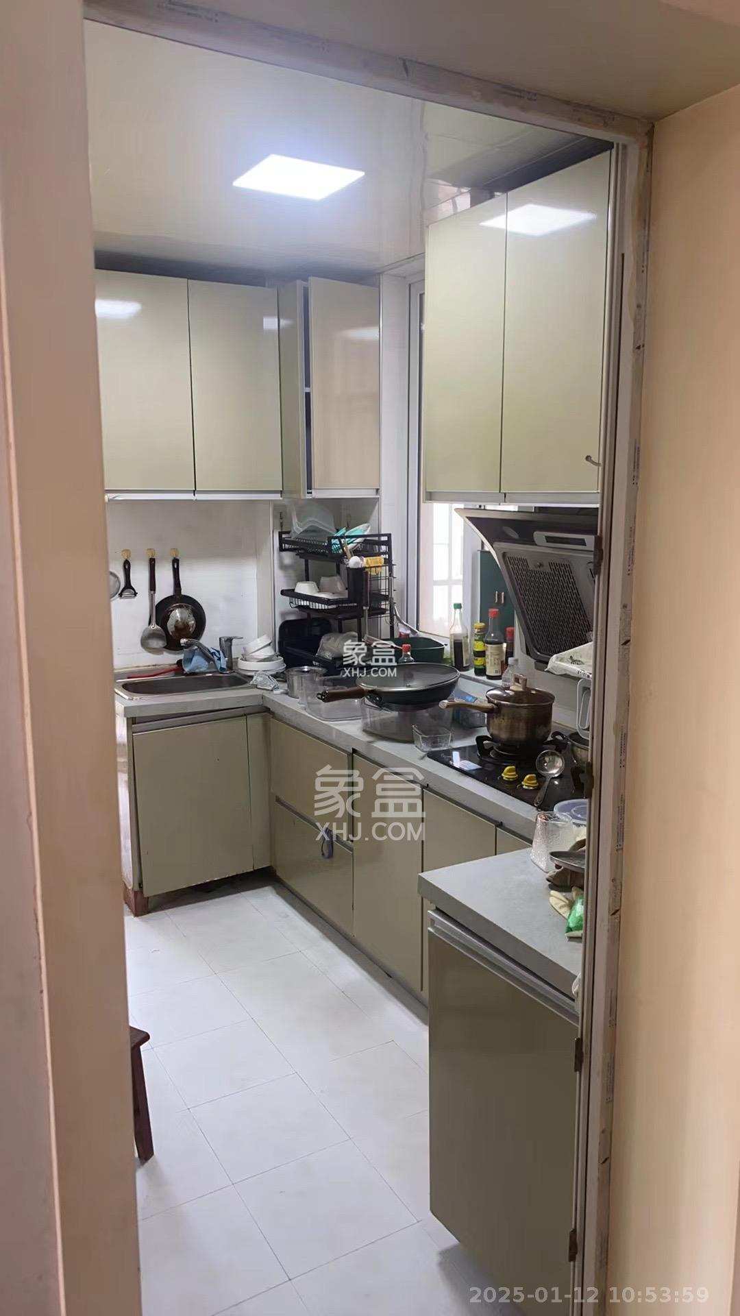 香河公寓  2室2厅1卫    2000.0元/月 香河公寓  2室2厅1卫    2000.0元/月室内图