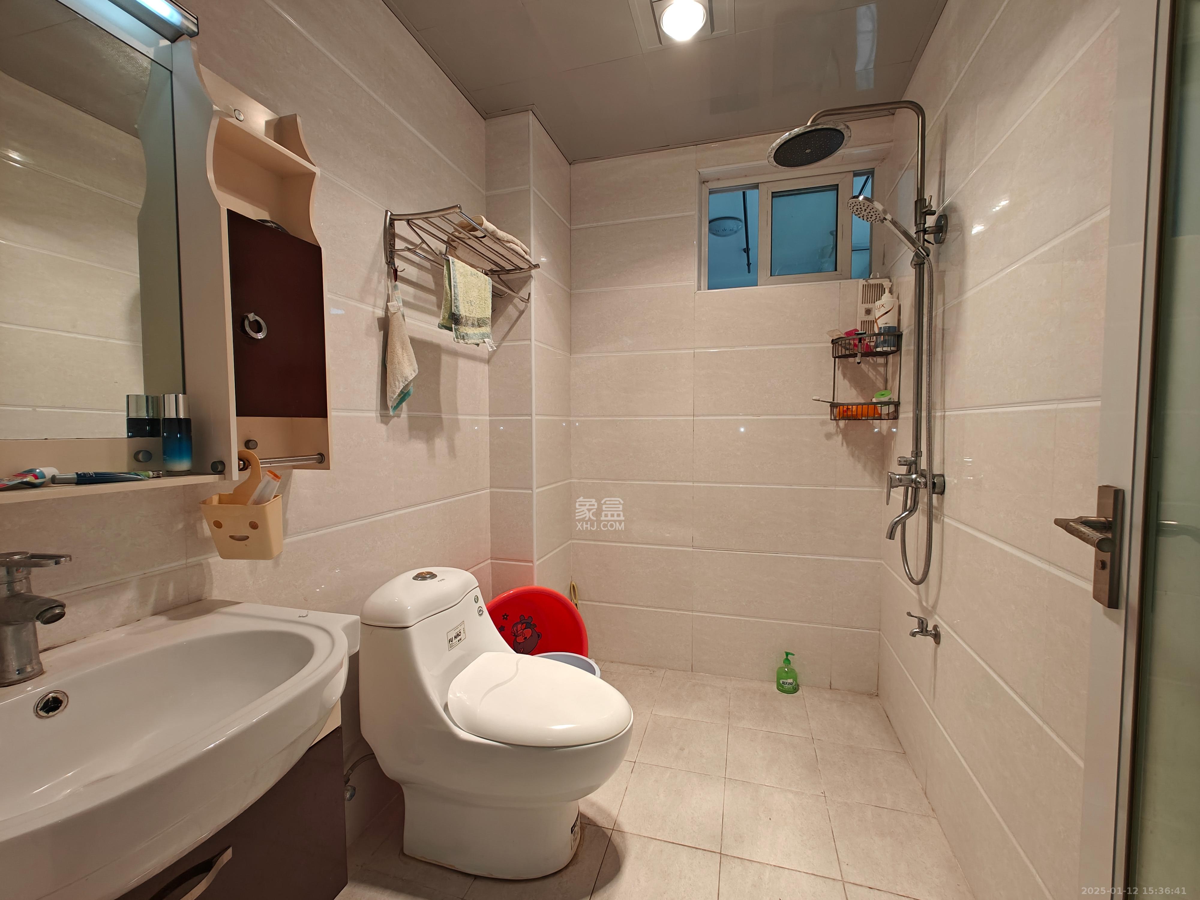 菁华源 3室2厅2卫 2800.0元/月 菁华源 3室2厅2卫 2800.0元/月室内图