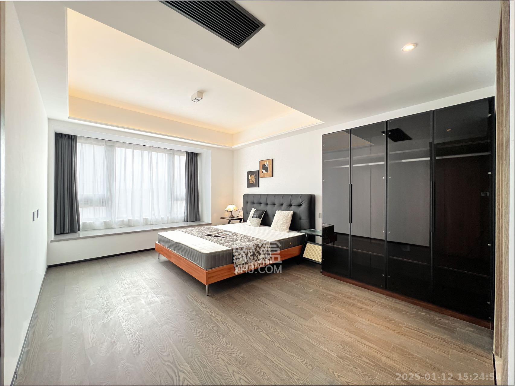 万科森林公园 4室2厅2卫 4000.0元/月 万科森林公园 4室2厅2卫 4000.0元/月室内图