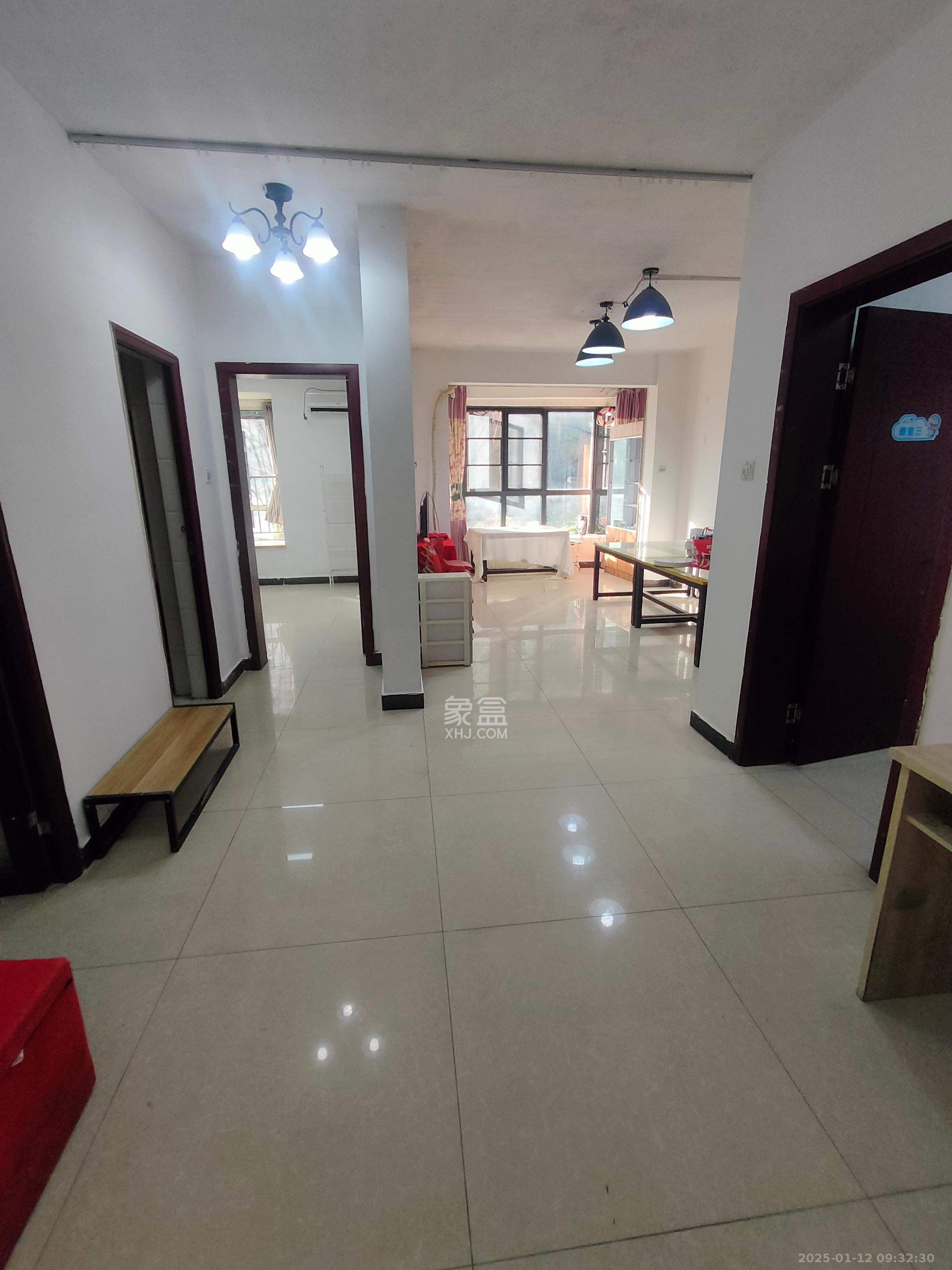 五矿万境水岸一期(万境水岸嘉苑) 2室2厅1卫 2300.0元/月 五矿万境水岸一期(万境水岸嘉苑) 2室2厅1卫 2300.0元/月室内图