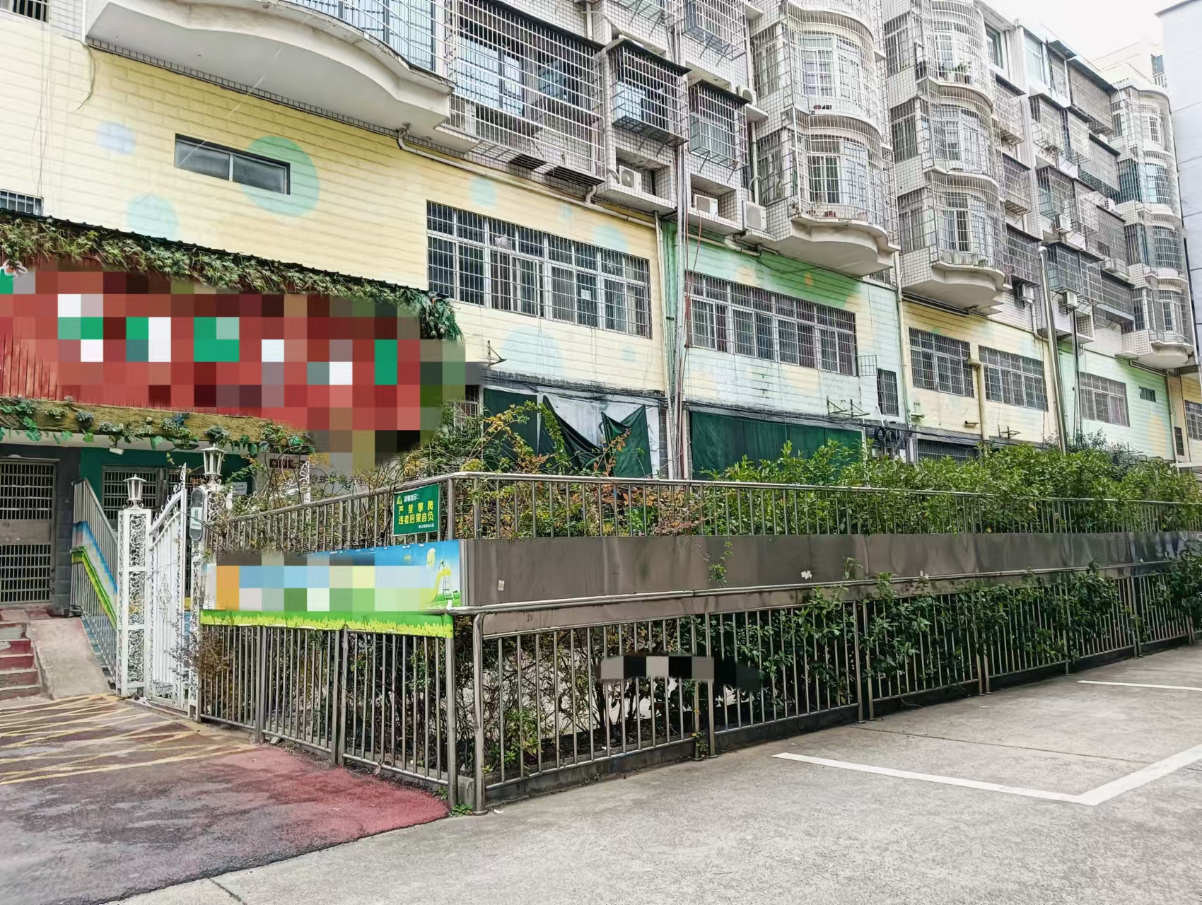 金山社区  16室2厅10卫    188.0万 金山社区  16室2厅10卫    188.0万室内图