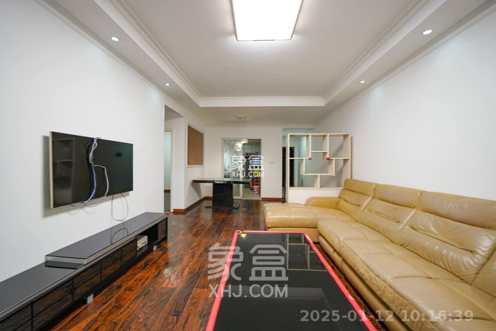 五矿紫湖香醍 3室2厅2卫 2200.0元/月 五矿紫湖香醍 3室2厅2卫 2200.0元/月室内图