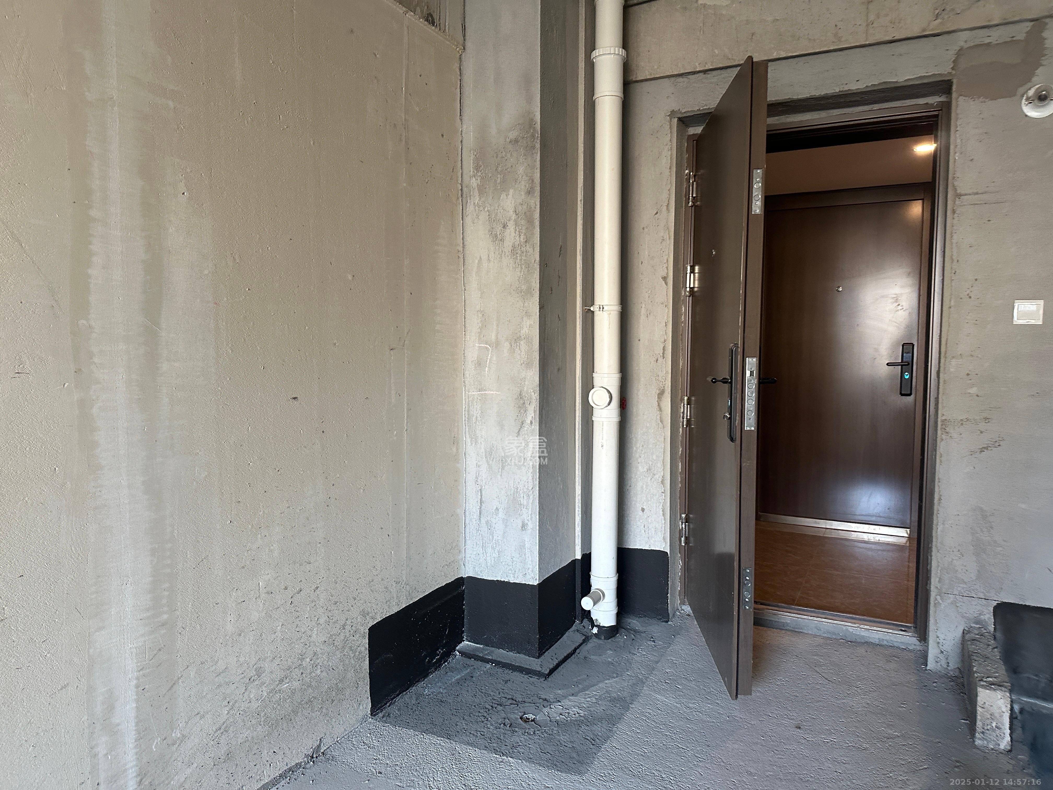 龙湖铂金岛  1室0厅0卫    1100.0元/月 龙湖铂金岛  1室0厅0卫    1100.0元/月室内图