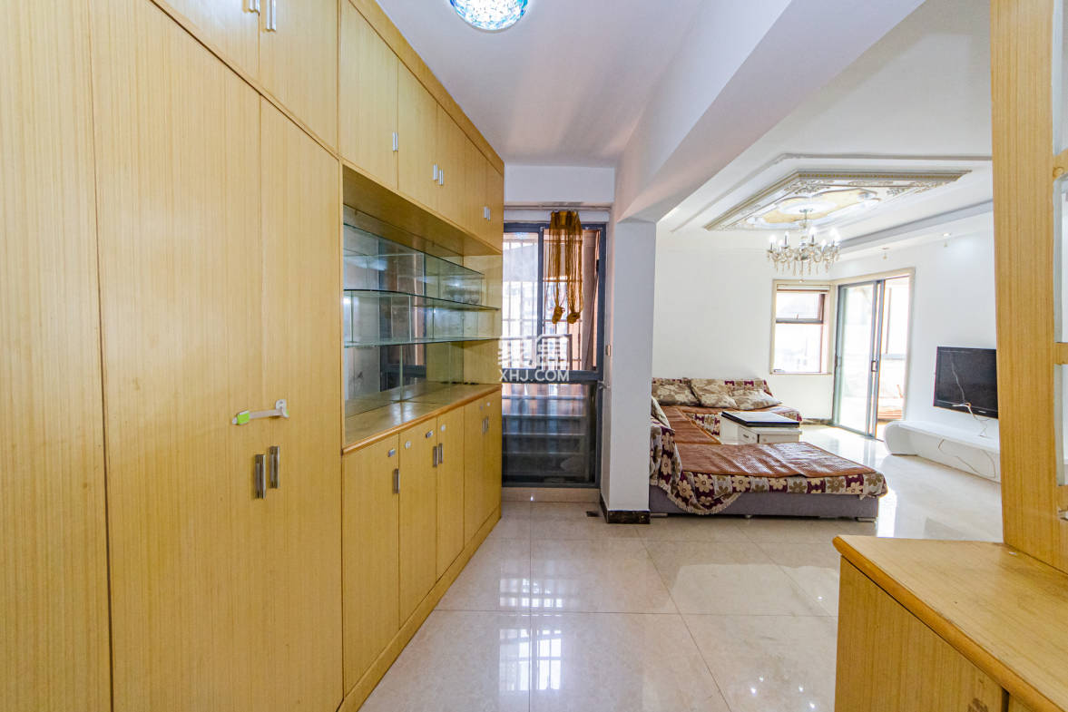 滨江君悦香邸  3室2厅1卫    98.0万 滨江君悦香邸  3室2厅1卫    98.0万其他