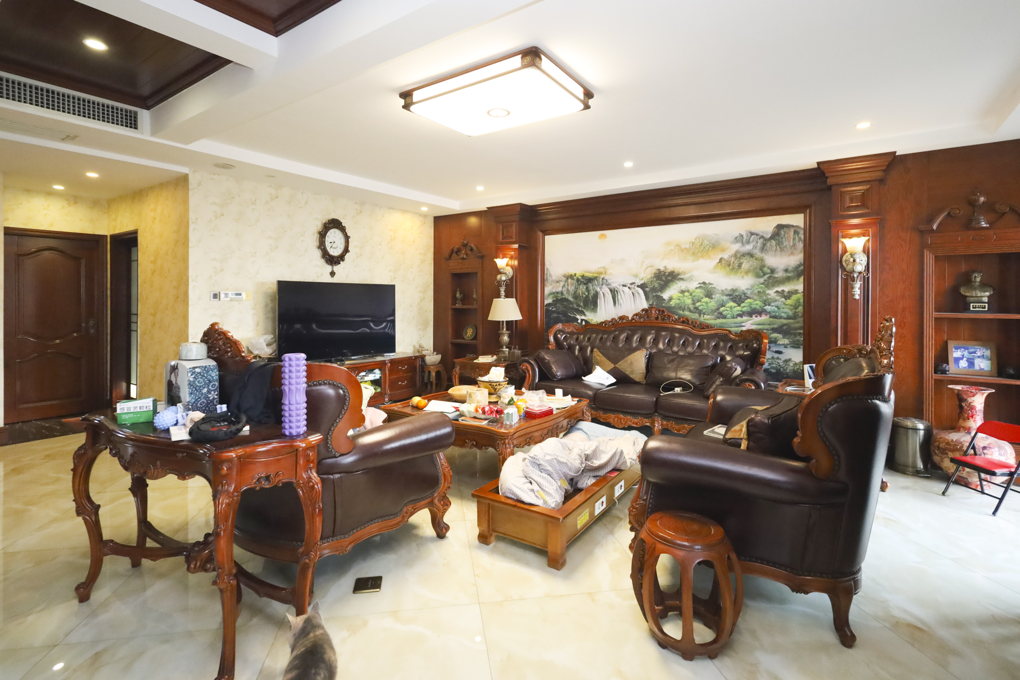 堤亚纳湾(深业沙河城) 3室2厅2卫 128.0万 堤亚纳湾(深业沙河城) 3室2厅2卫 128.0万客厅