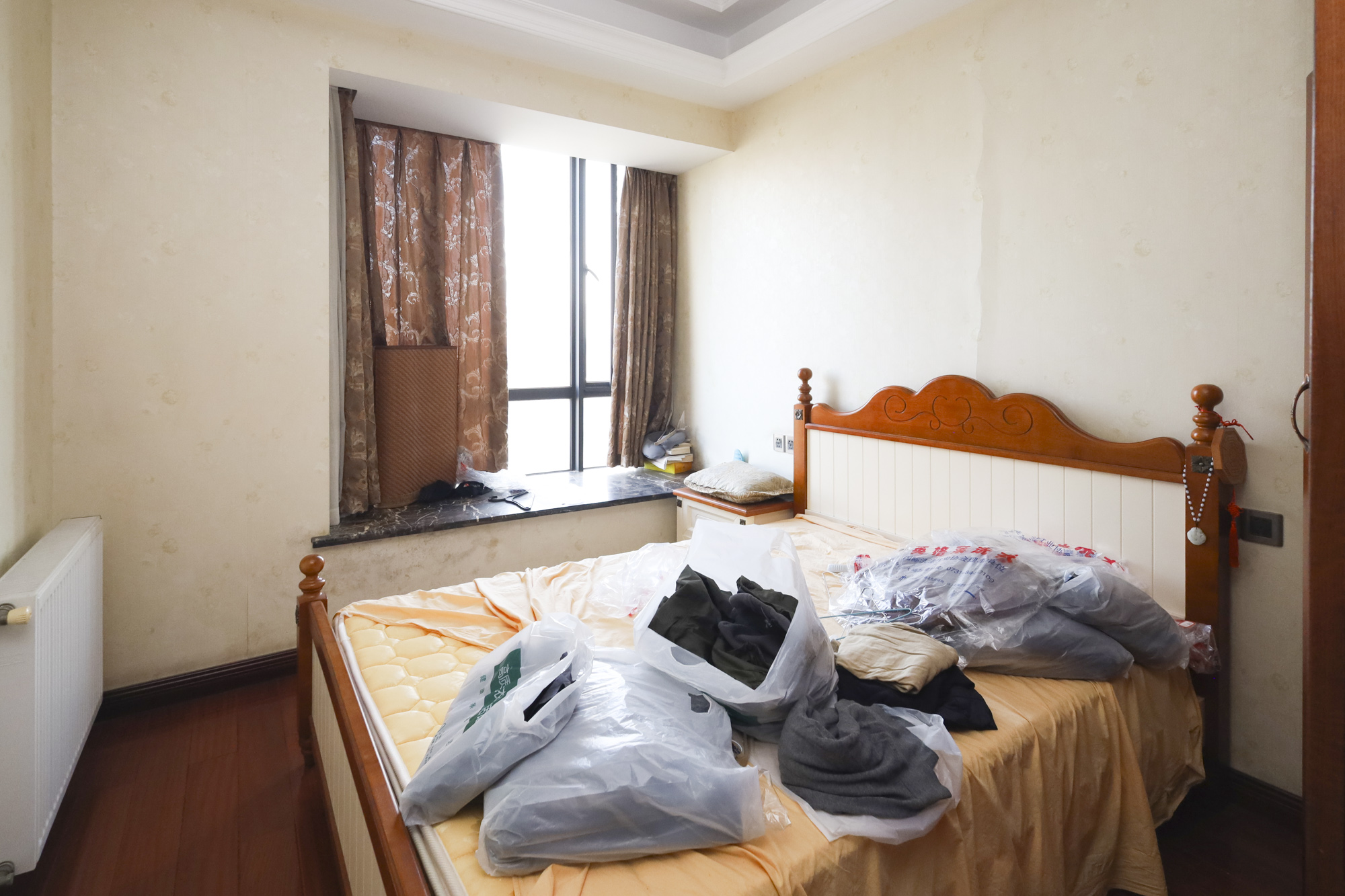 堤亚纳湾(深业沙河城) 3室2厅2卫 128.0万 堤亚纳湾(深业沙河城) 3室2厅2卫 128.0万其他