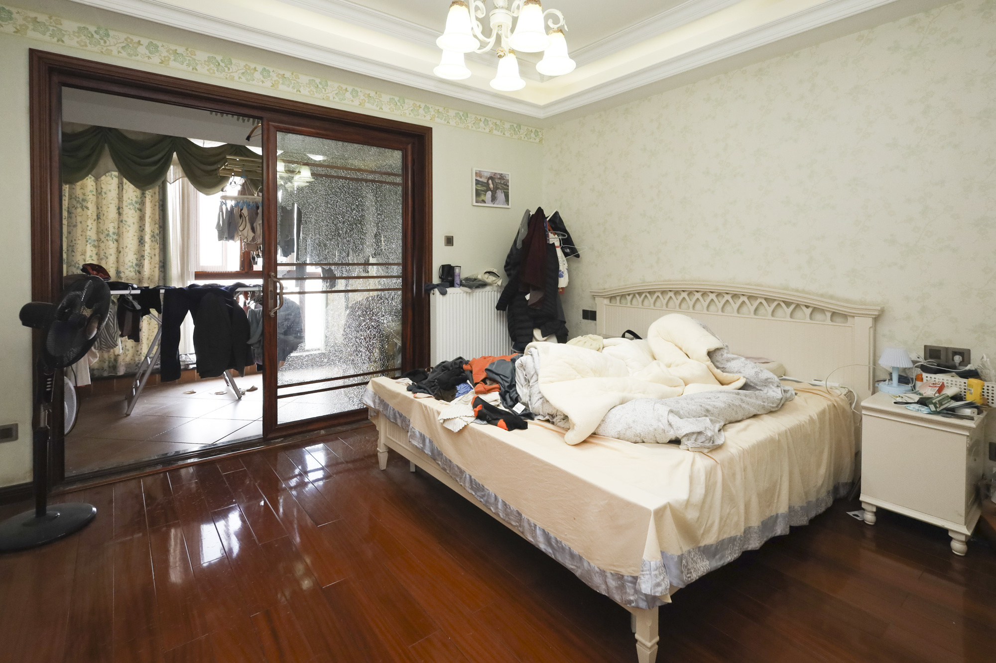 堤亚纳湾(深业沙河城) 3室2厅2卫 128.0万 堤亚纳湾(深业沙河城) 3室2厅2卫 128.0万卧室