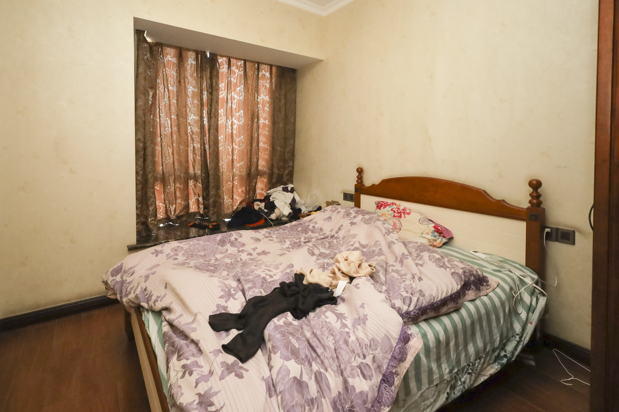 堤亚纳湾(深业沙河城) 3室2厅2卫 128.0万 堤亚纳湾(深业沙河城) 3室2厅2卫 128.0万卧室