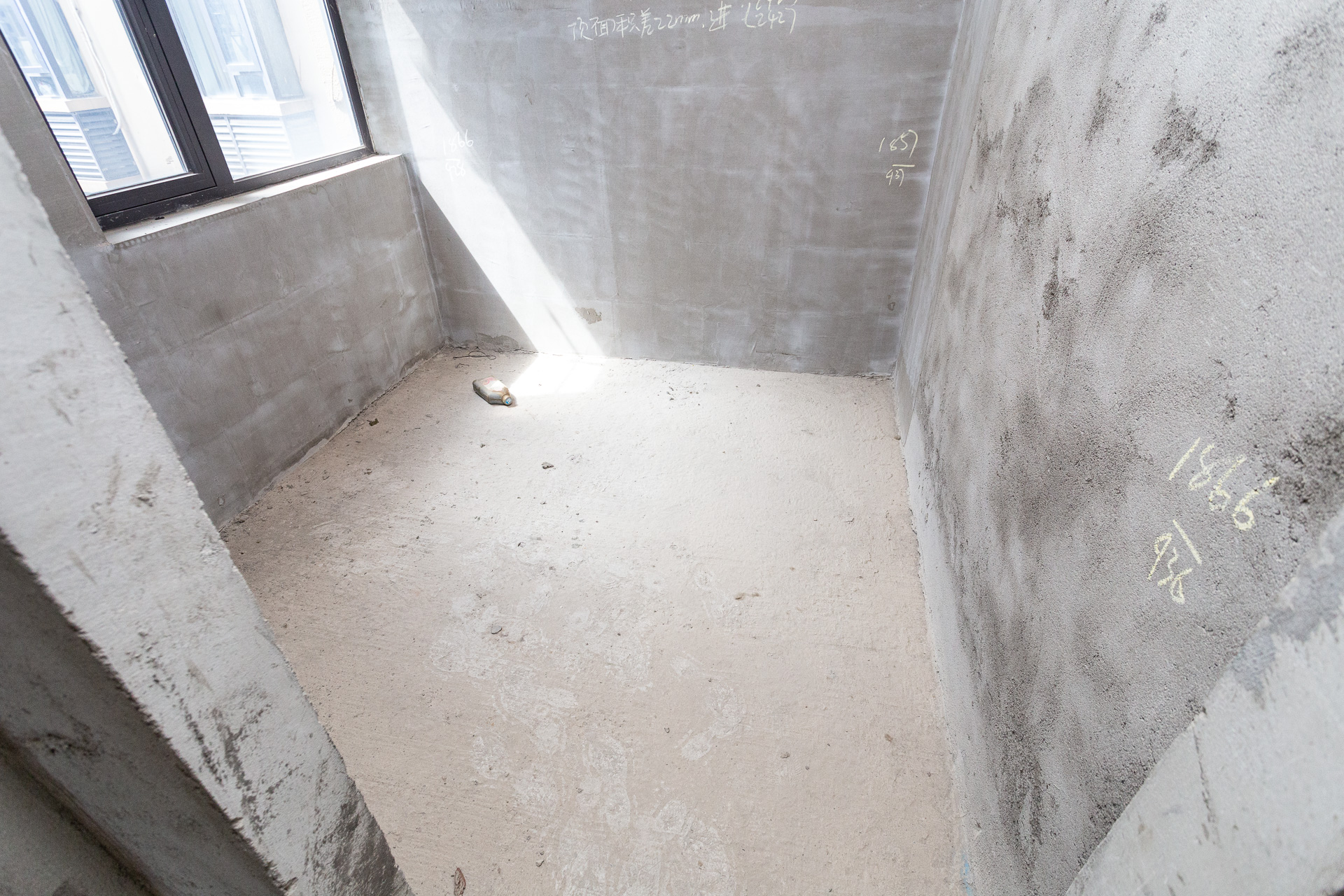 勤诚达境界城 3室2厅2卫 88.0万 勤诚达境界城 3室2厅2卫 88.0万卧室