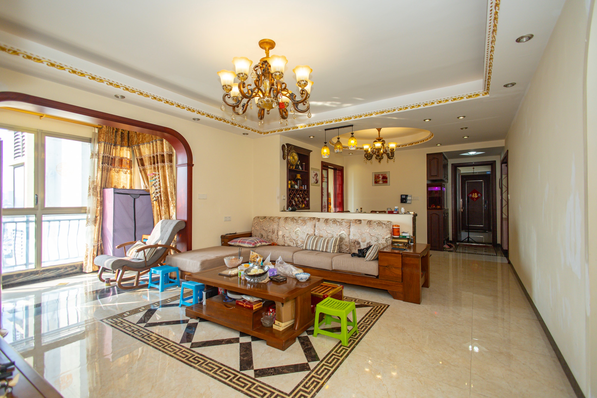 碧桂园威尼斯城 3室2厅2卫 88.6万 碧桂园威尼斯城 3室2厅2卫 88.6万客厅