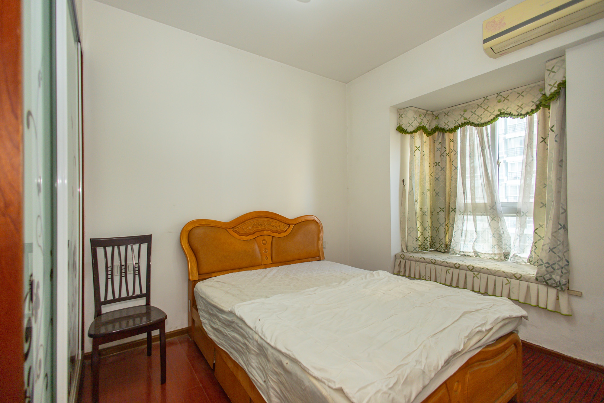 开源鑫景 3室2厅2卫 65.0万 开源鑫景 3室2厅2卫 65.0万卧室