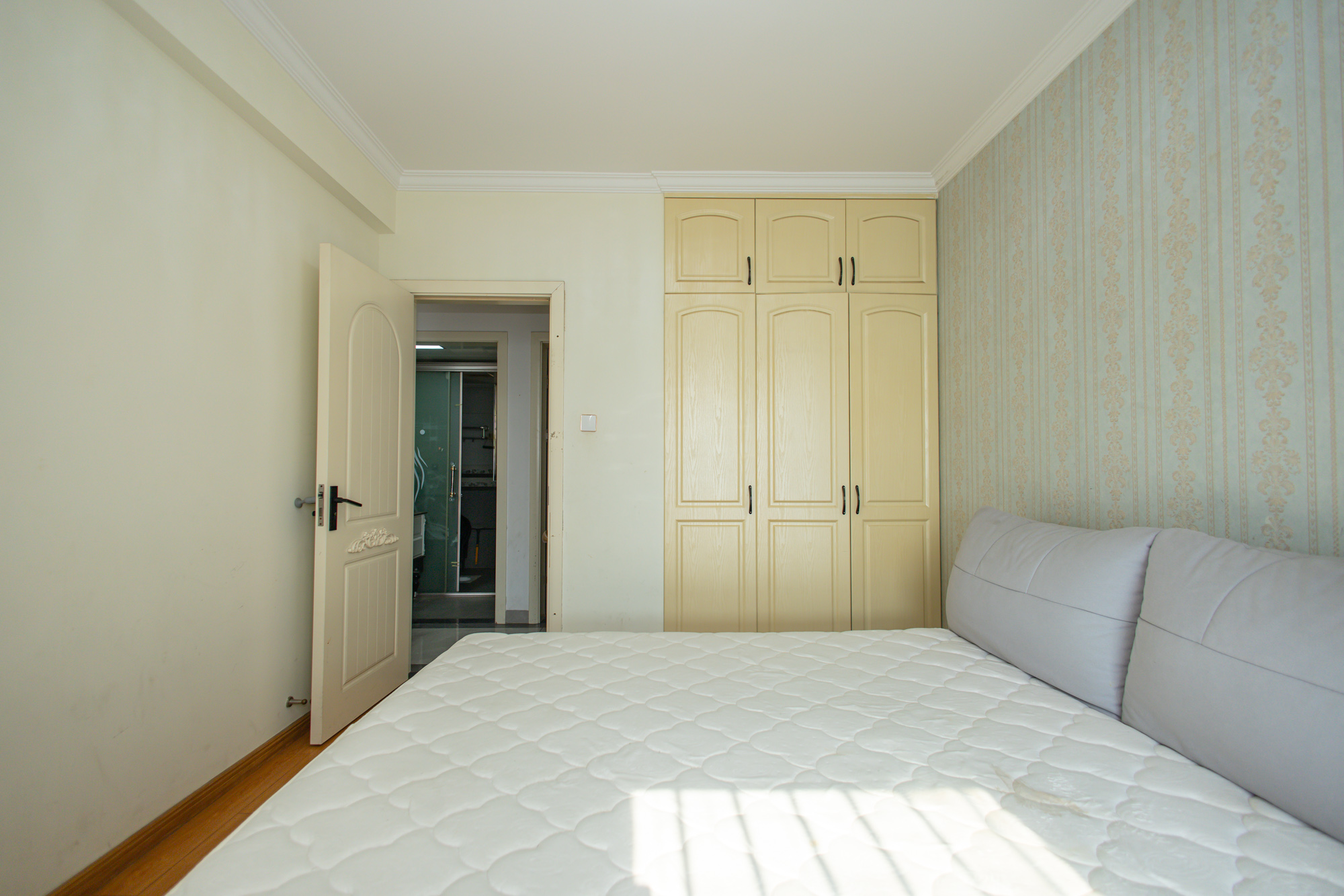 金科时代中心 3室2厅1卫 62.8万 金科时代中心 3室2厅1卫 62.8万卧室