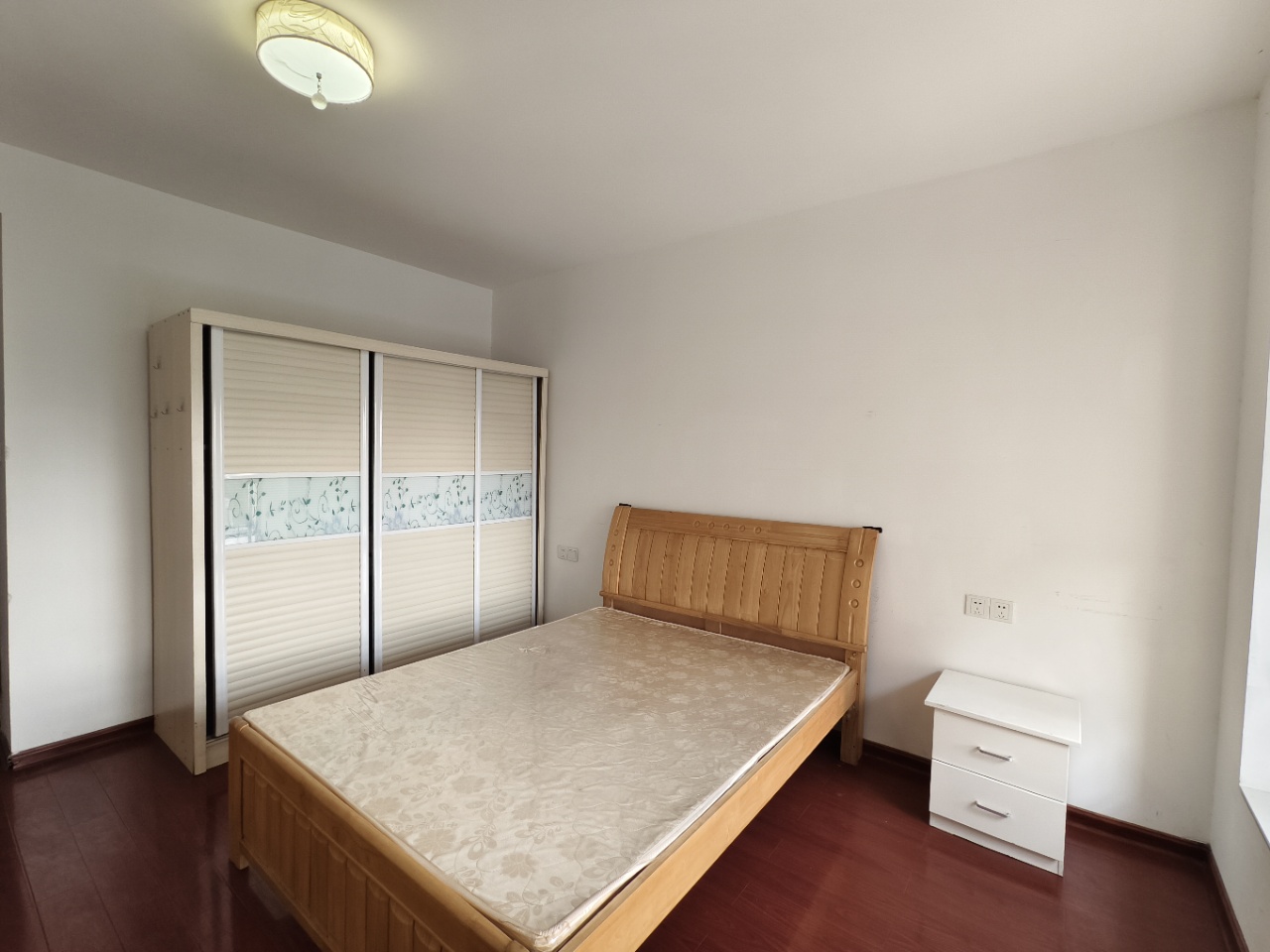 恒瑞雅园  2室1厅1卫    31.0万 恒瑞雅园  2室1厅1卫    31.0万室内图