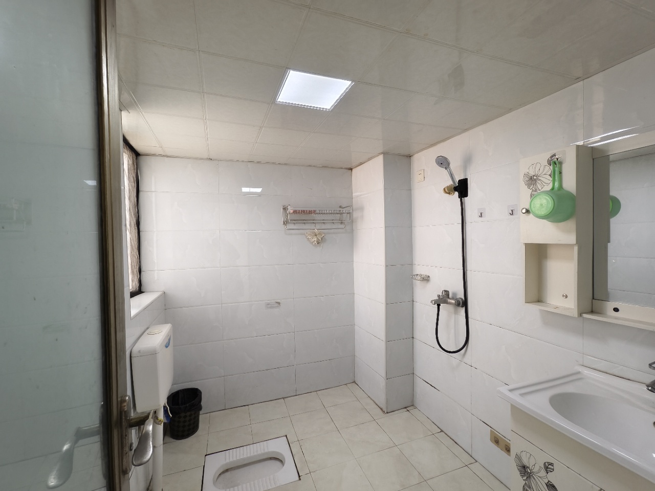 恒瑞雅园  2室1厅1卫    31.0万 恒瑞雅园  2室1厅1卫    31.0万室内图