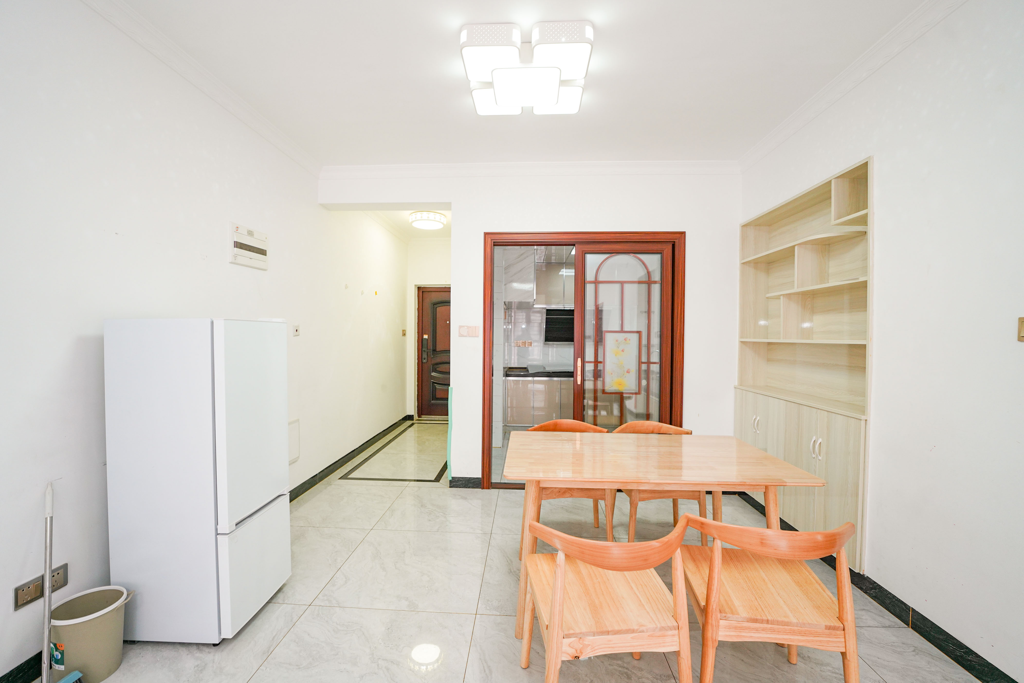 哈佛小镇(五矿哈佛小镇)  3室2厅1卫    68.0万 哈佛小镇(五矿哈佛小镇)  3室2厅1卫    68.0万客厅