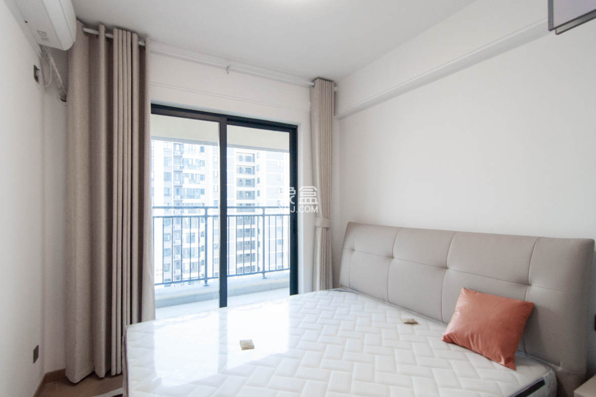 长房悦香山  4室2厅2卫    175.0万 长房悦香山  4室2厅2卫    175.0万其他