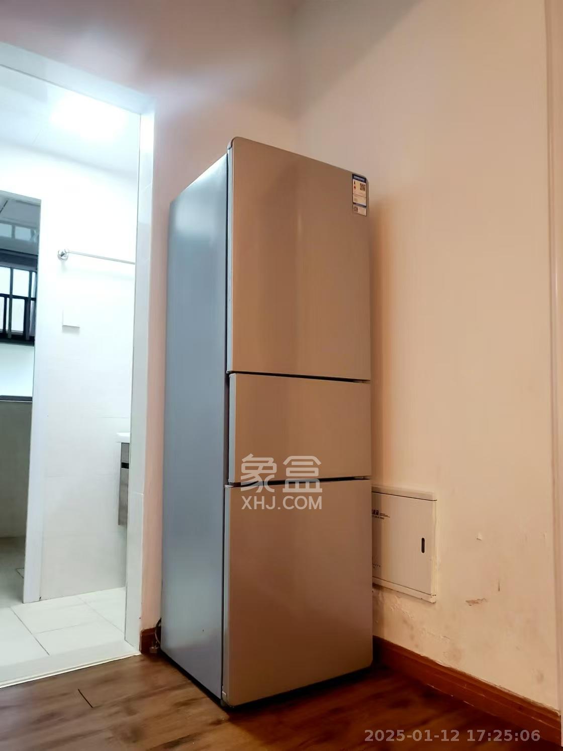 怡海星城 2室2厅1卫 1500.0元/月 怡海星城 2室2厅1卫 1500.0元/月室内图