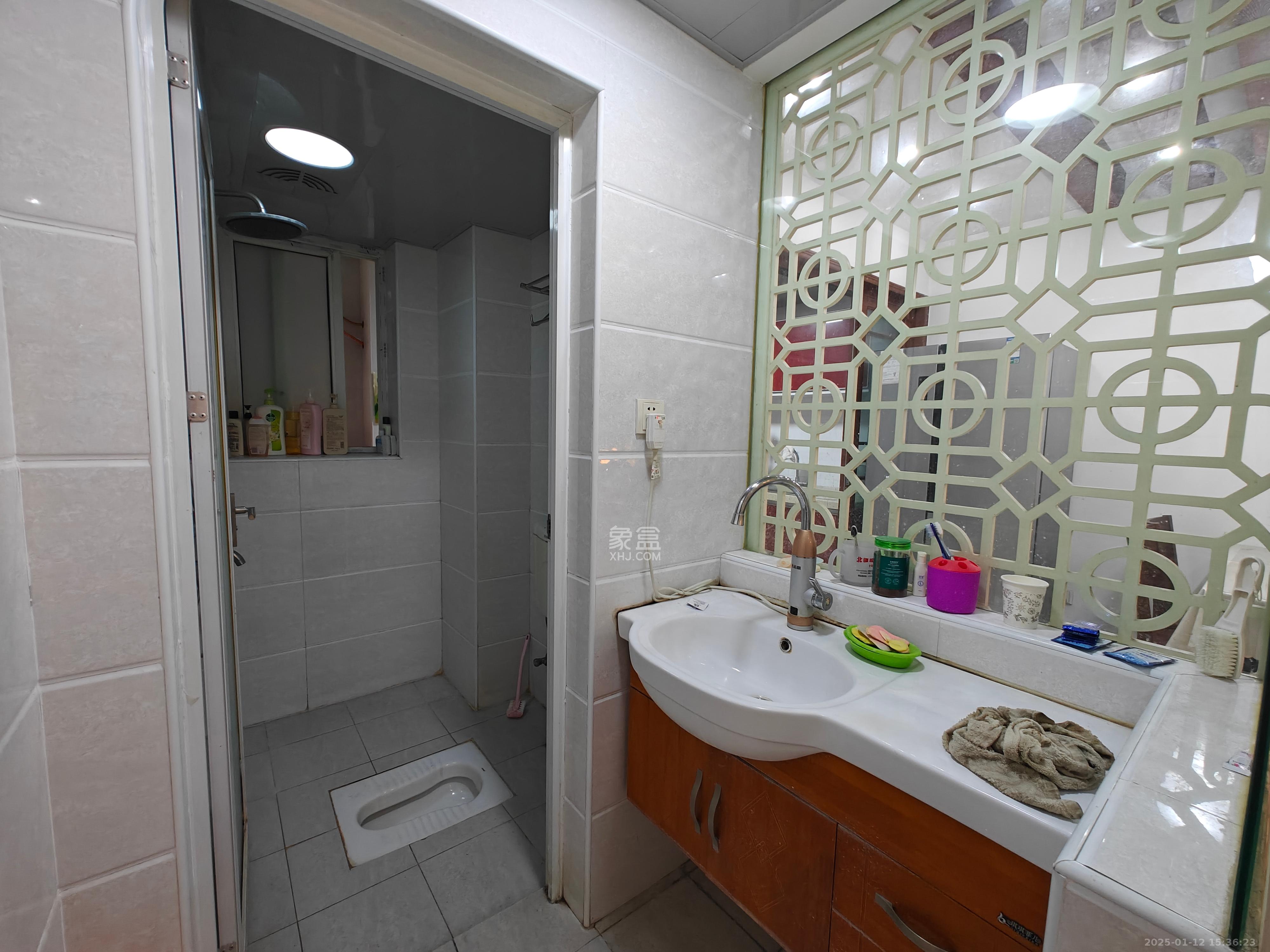 菁华源 3室2厅2卫 2800.0元/月 菁华源 3室2厅2卫 2800.0元/月室内图