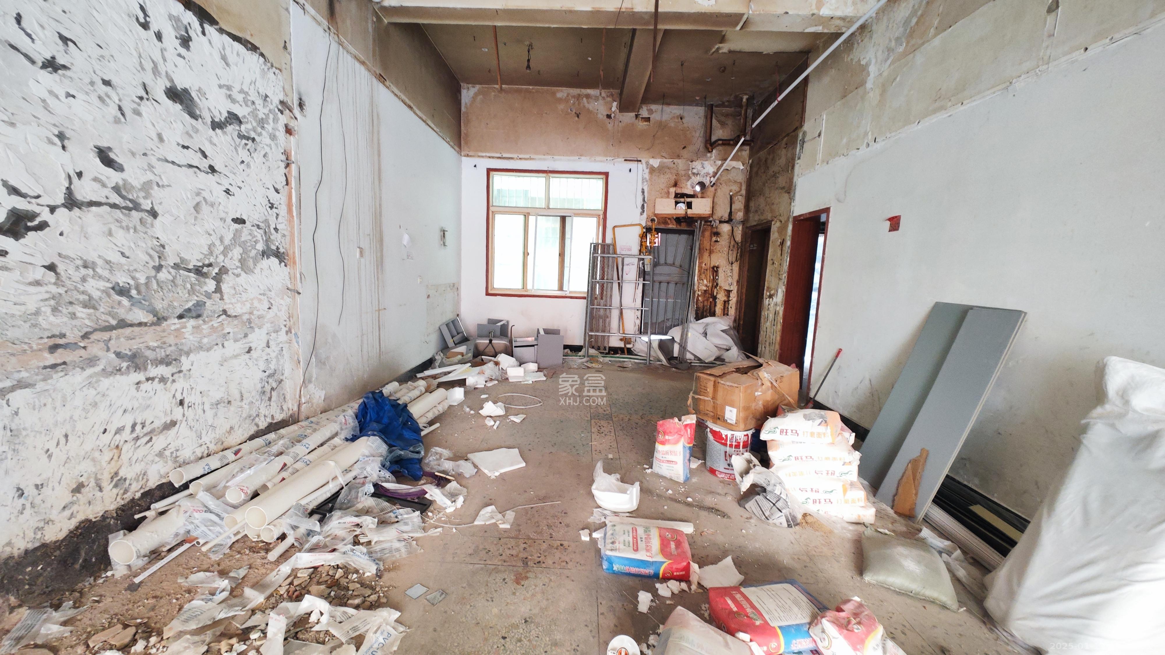 星沙六区 1室1厅1卫 2000.0元/月 星沙六区 1室1厅1卫 2000.0元/月室内图