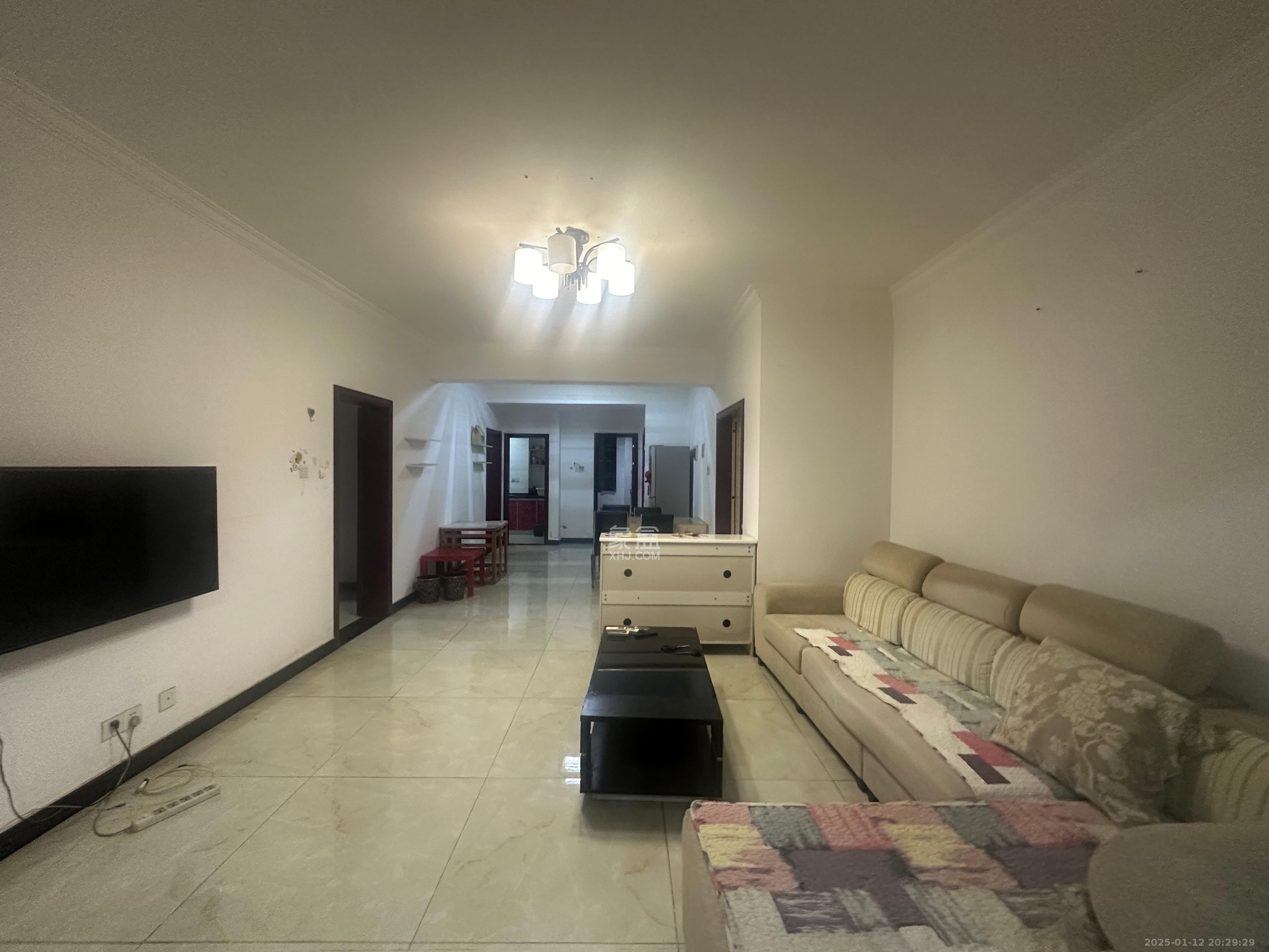 水岸兰庭 3室2厅2卫 2600.0元/月 水岸兰庭 3室2厅2卫 2600.0元/月室内图