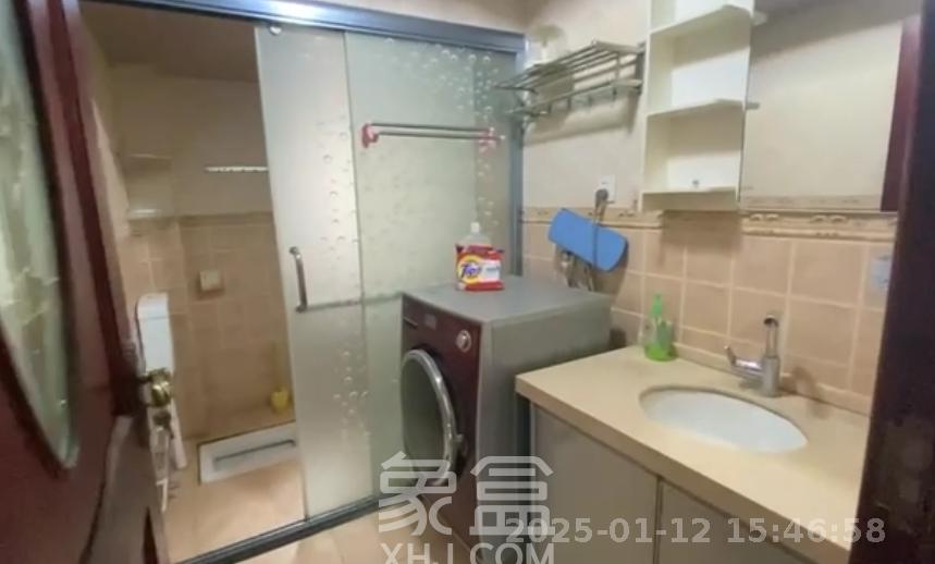 大塘湾公寓  3室2厅2卫   2400.00元/月室内图