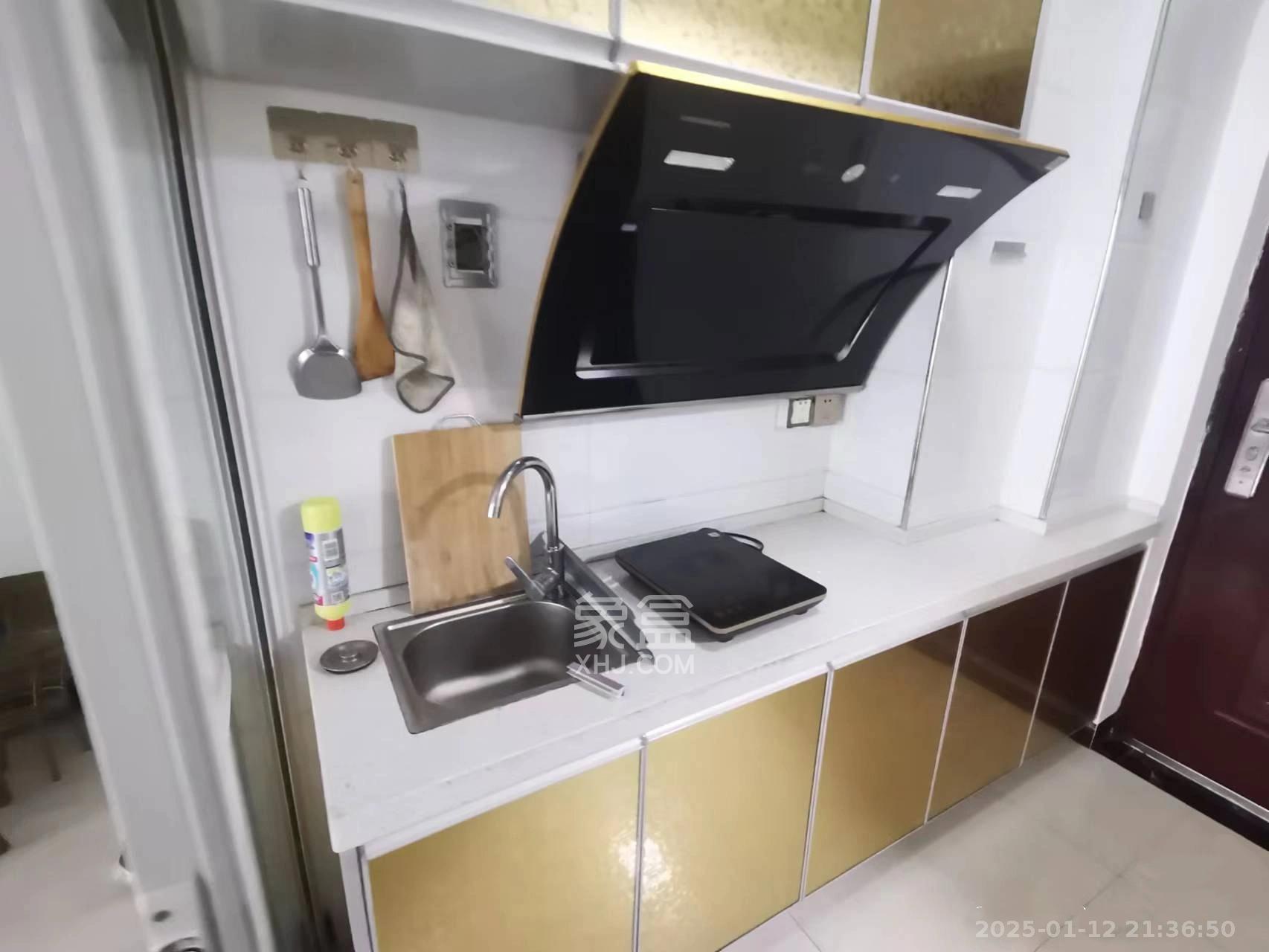 MOMA当代广场 1室1厅1卫 1300.0元/月 MOMA当代广场 1室1厅1卫 1300.0元/月室内图