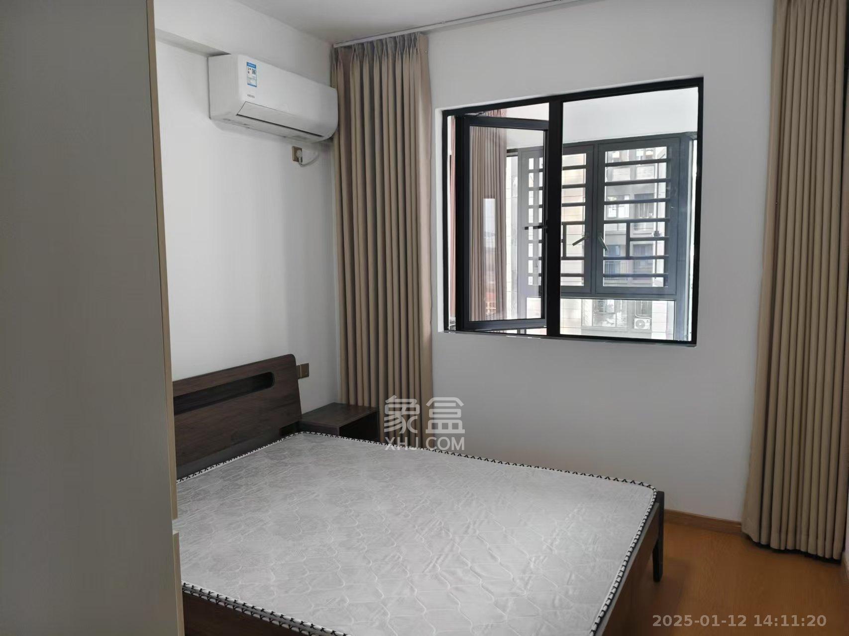 汉唐翰林府 3室2厅2卫 3200.0元/月 汉唐翰林府 3室2厅2卫 3200.0元/月室内图