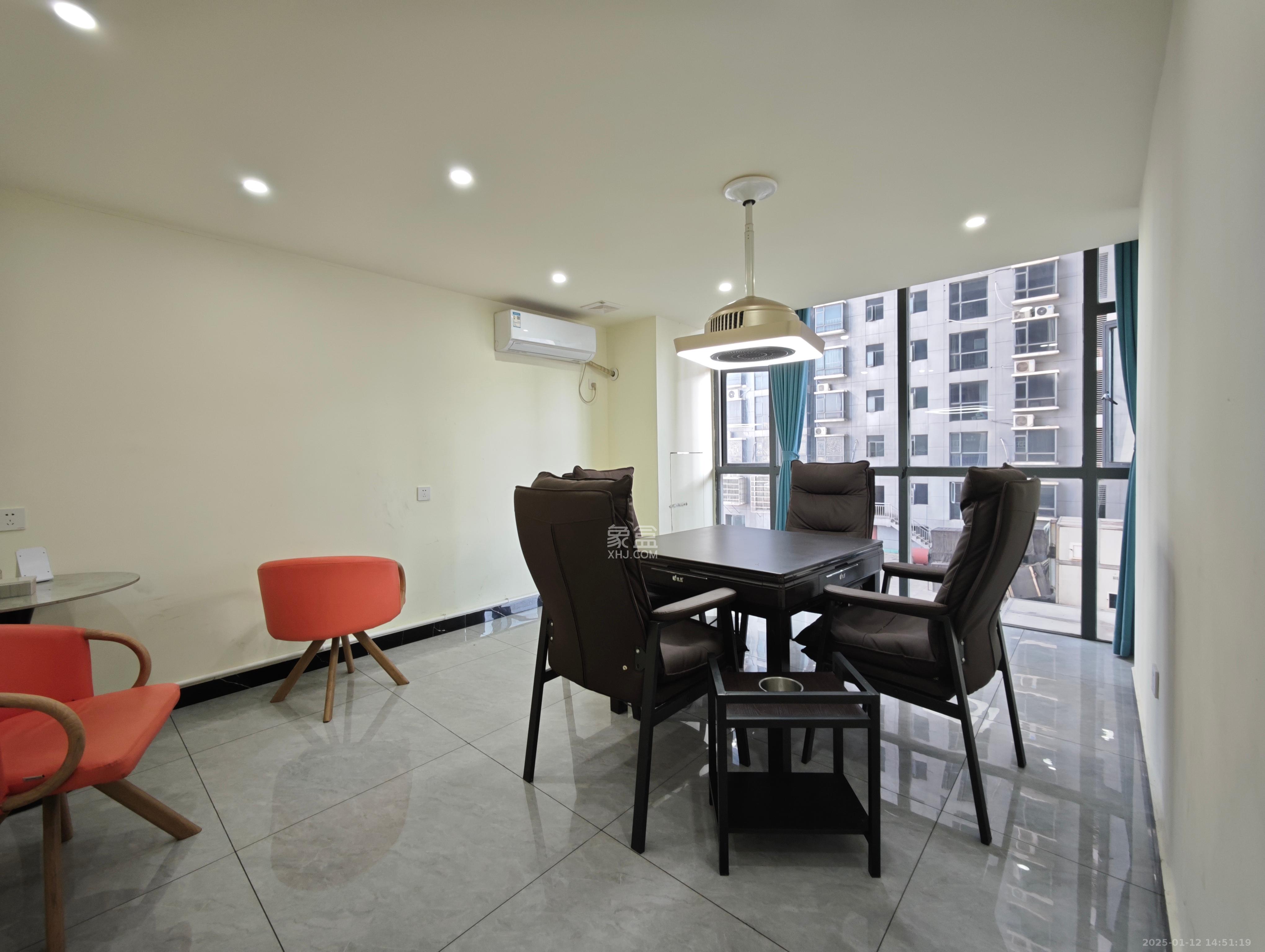 新时代广场  7室1厅2卫    5300.0元/月室内图