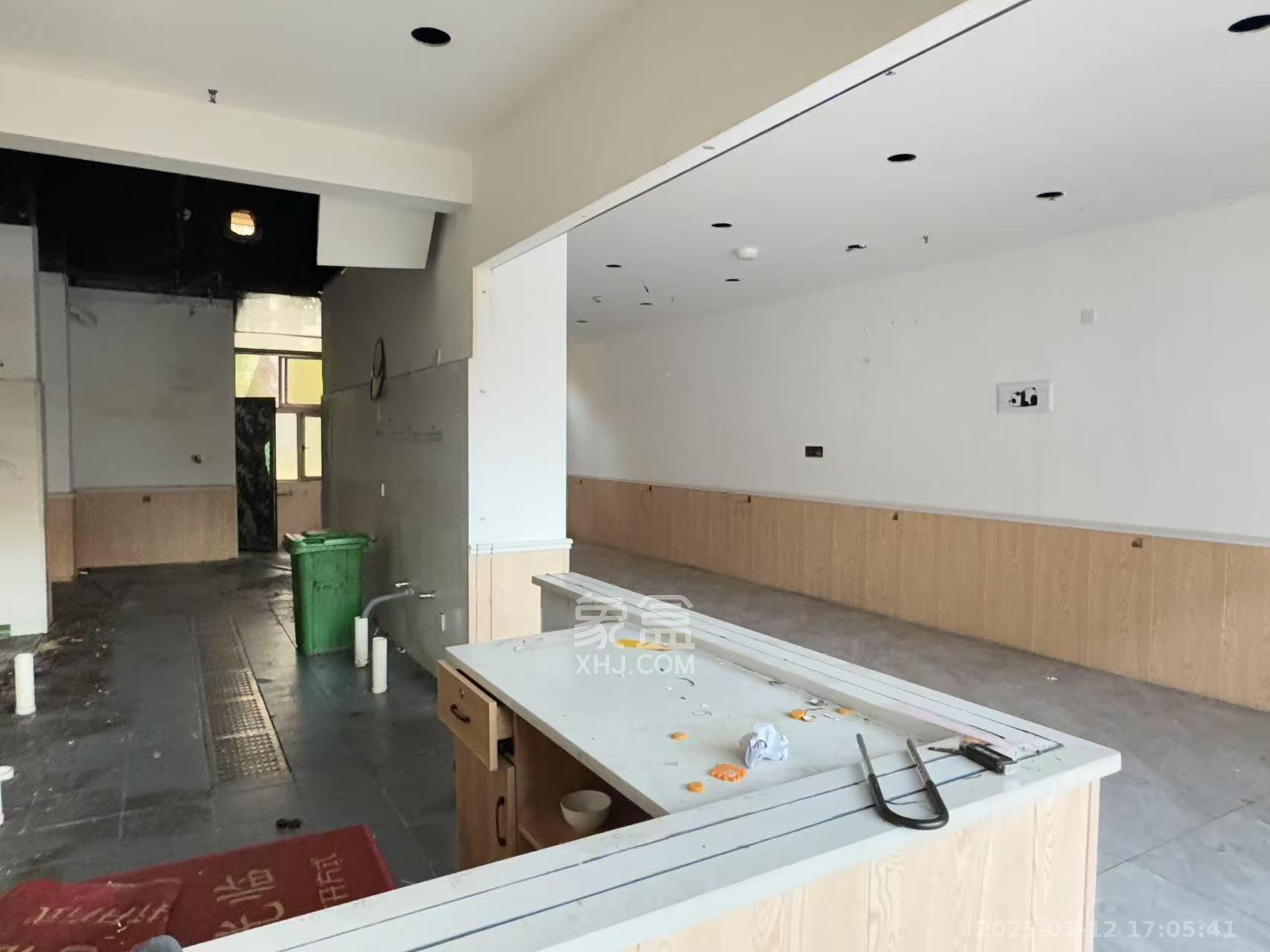 江山帝景哈佛   92.18㎡      12000.0元/月室内图