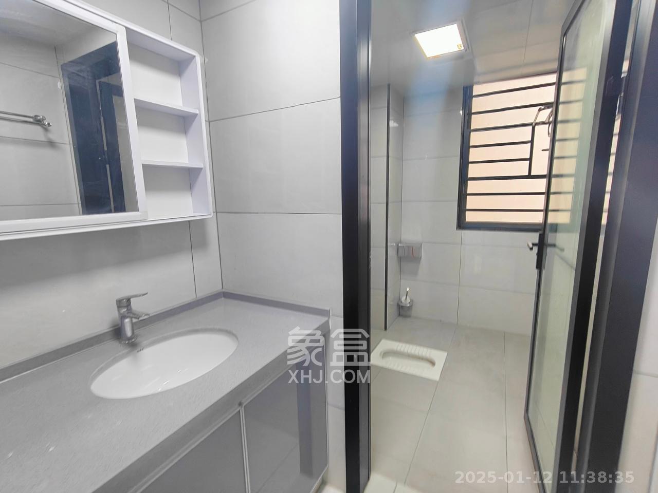 真人桥家园二期 3室2厅2卫 2200.0元/月 真人桥家园二期 3室2厅2卫 2200.0元/月室内图