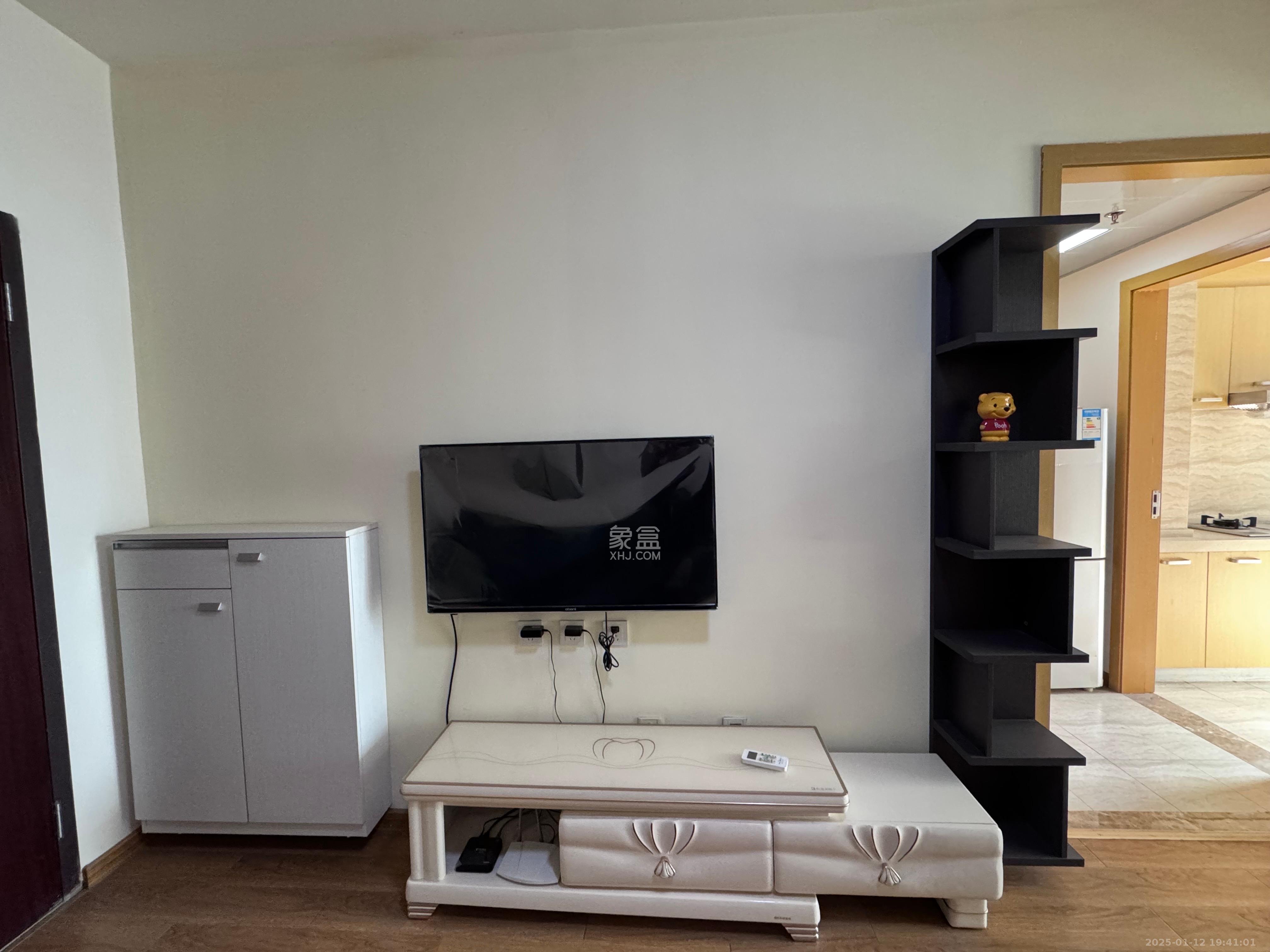 北辰三角洲E3区 1室1厅1卫 2700.0元/月 北辰三角洲E3区 1室1厅1卫 2700.0元/月室内图