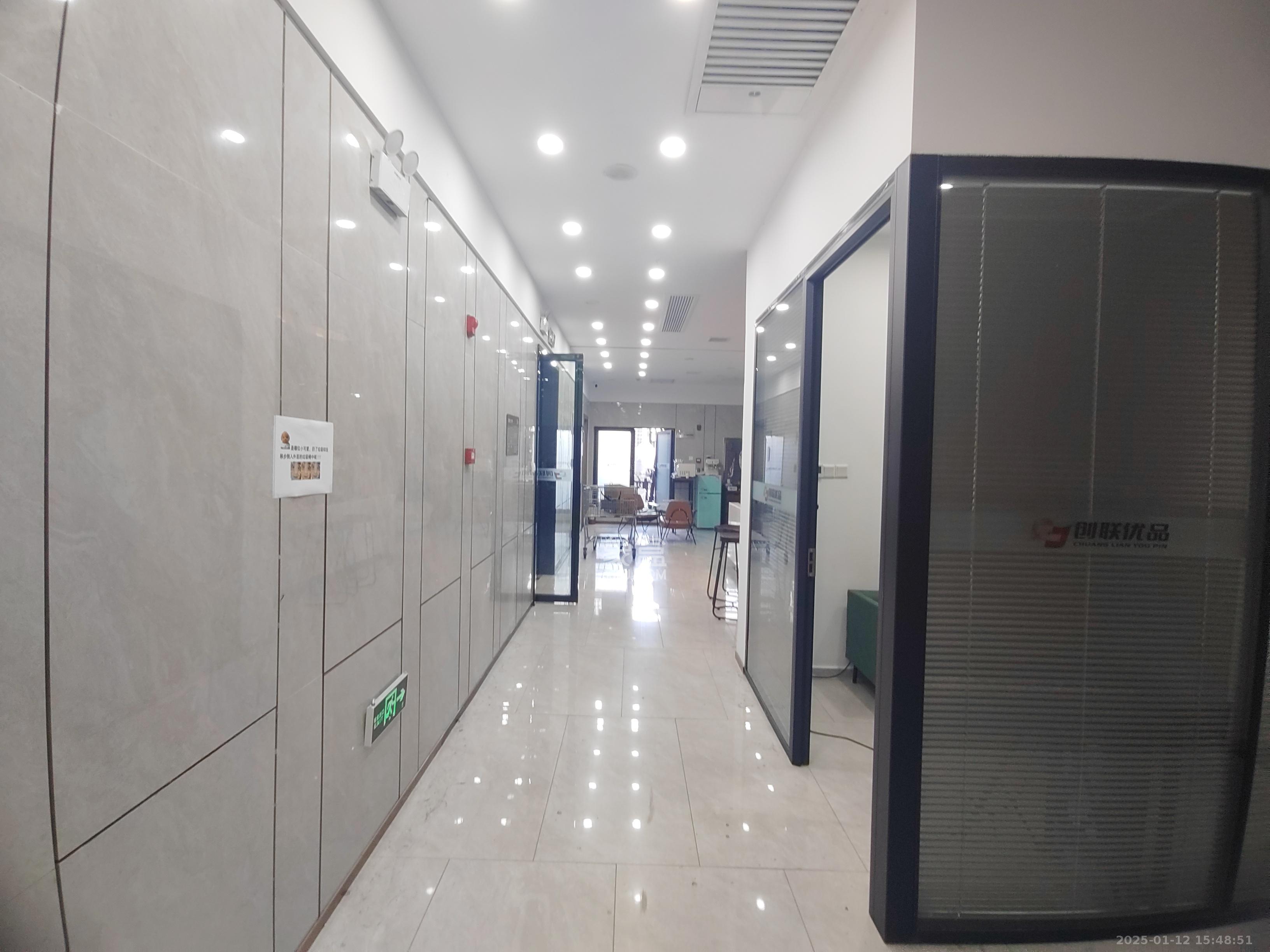 中一鲲出(鲲鹏府)  5室1厅1卫    22000.0元/月 中一鲲出(鲲鹏府)  5室1厅1卫    22000.0元/月