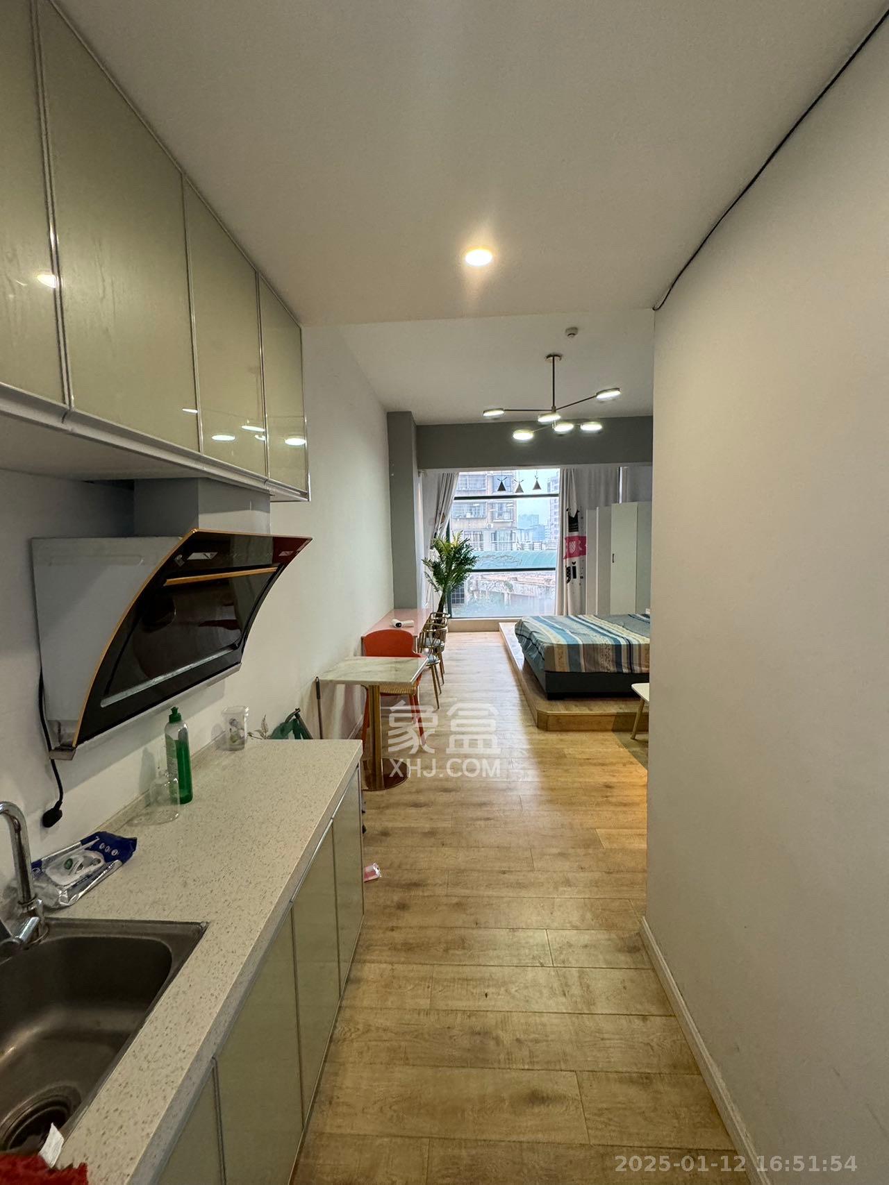 三角花园星城  1室0厅0卫    2200.0元/月 三角花园星城  1室0厅0卫    2200.0元/月室内图