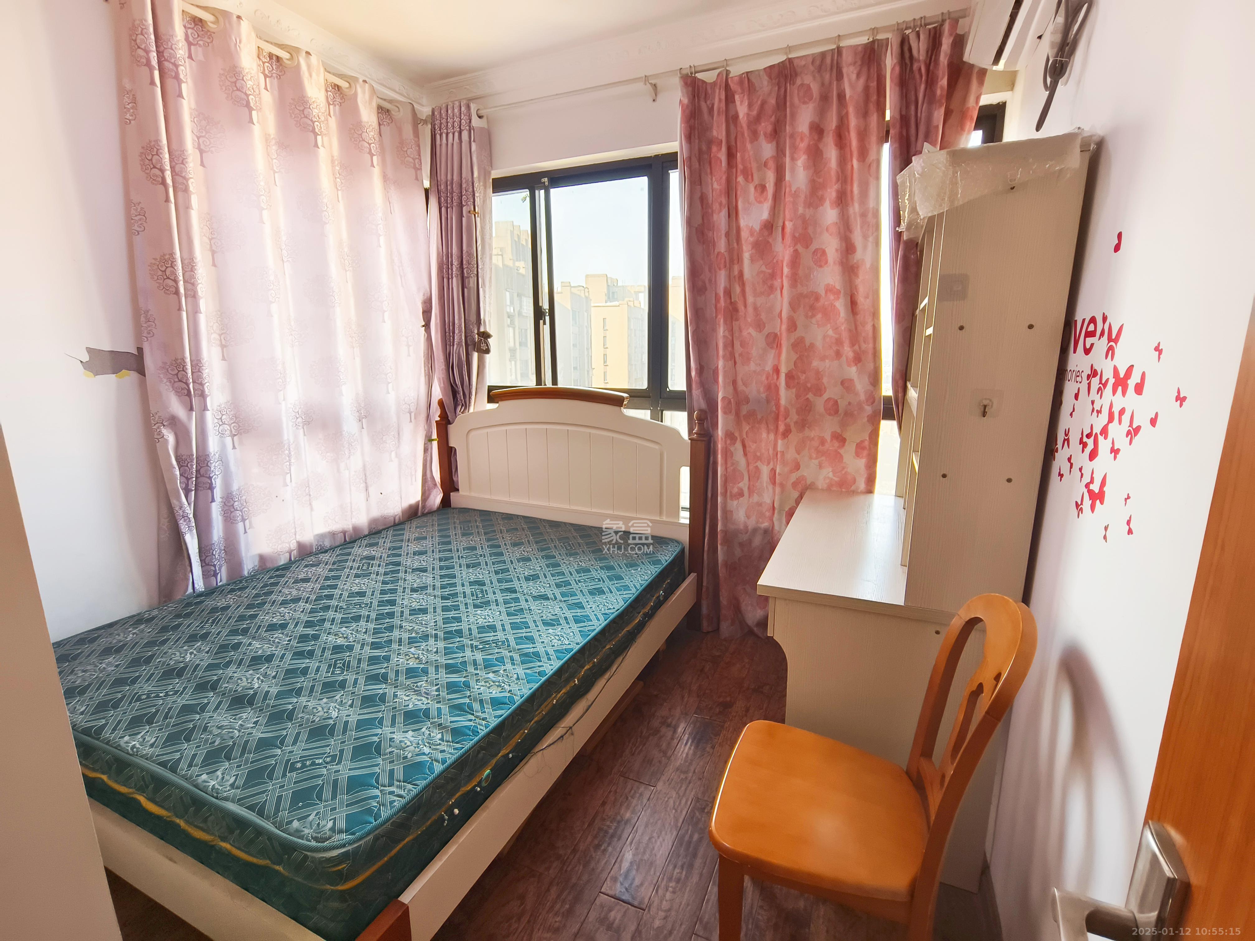 华润凤凰城三期 3室2厅1卫 1850.0元/月 华润凤凰城三期 3室2厅1卫 1850.0元/月室内图