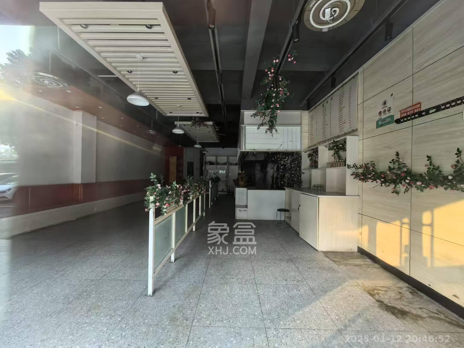 长城雅苑   130.0㎡      16000.0元/月室内图